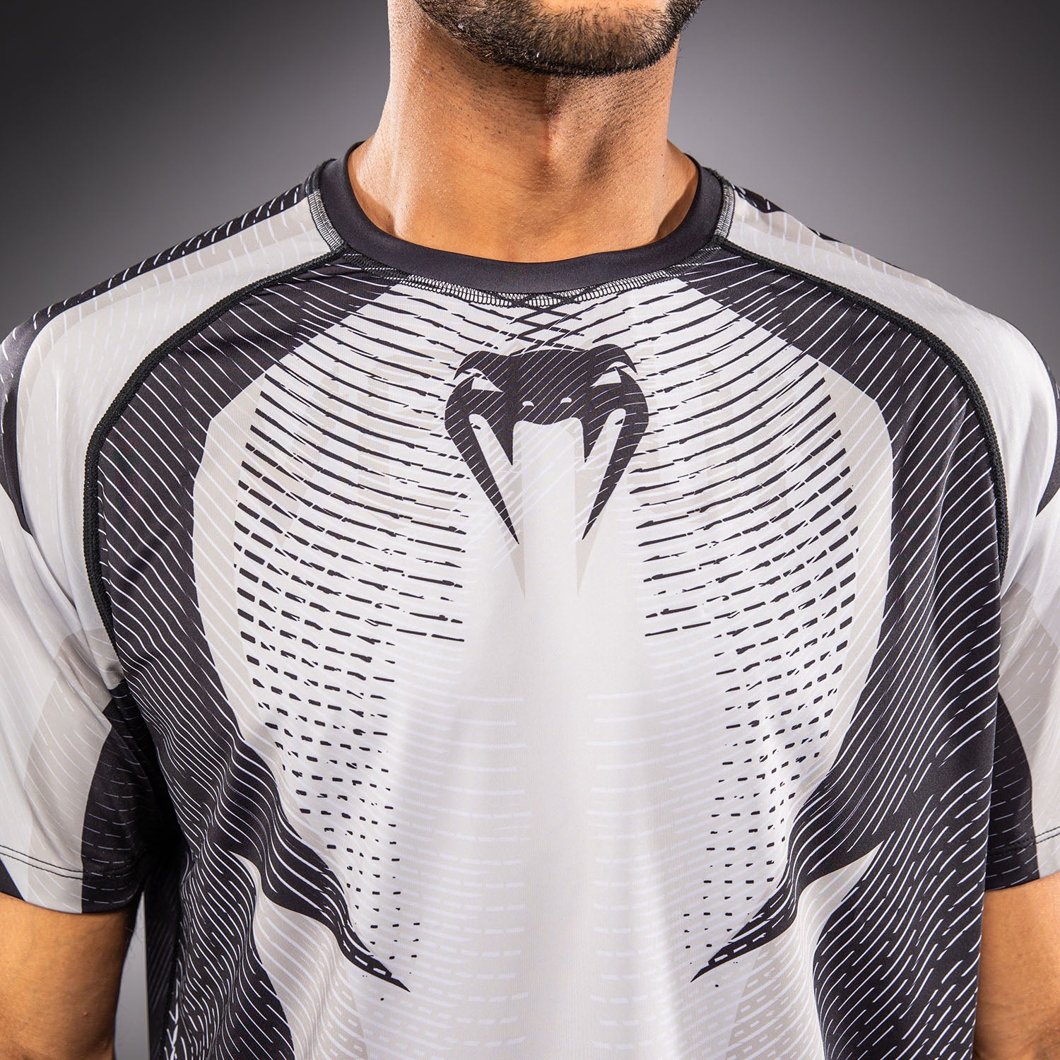 venum-galactic-3-0-dry-tech-t-shirt-herren-cremewei-schwarz image 5