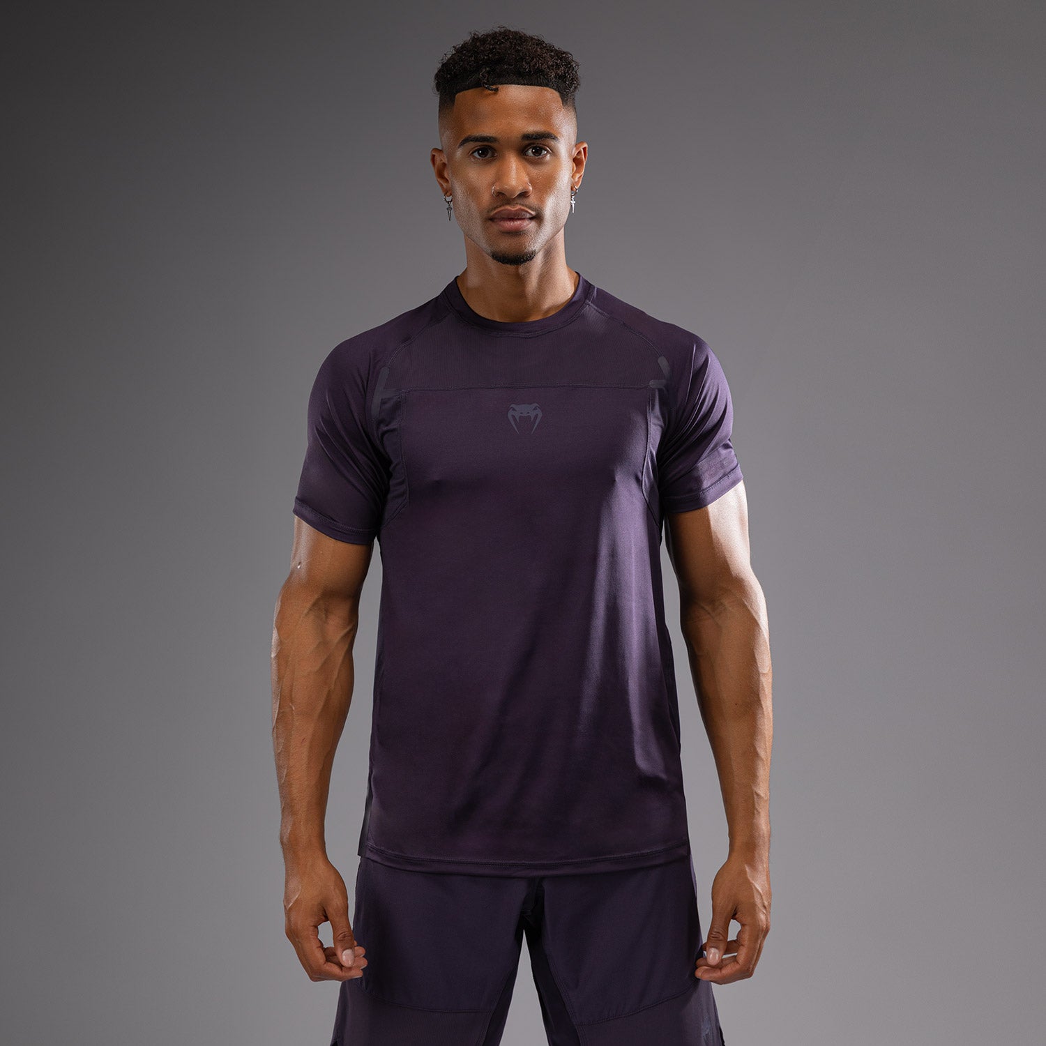 venum-g-fit-air-dry-tech-t-shirt-herren-dunkelviolett image 1