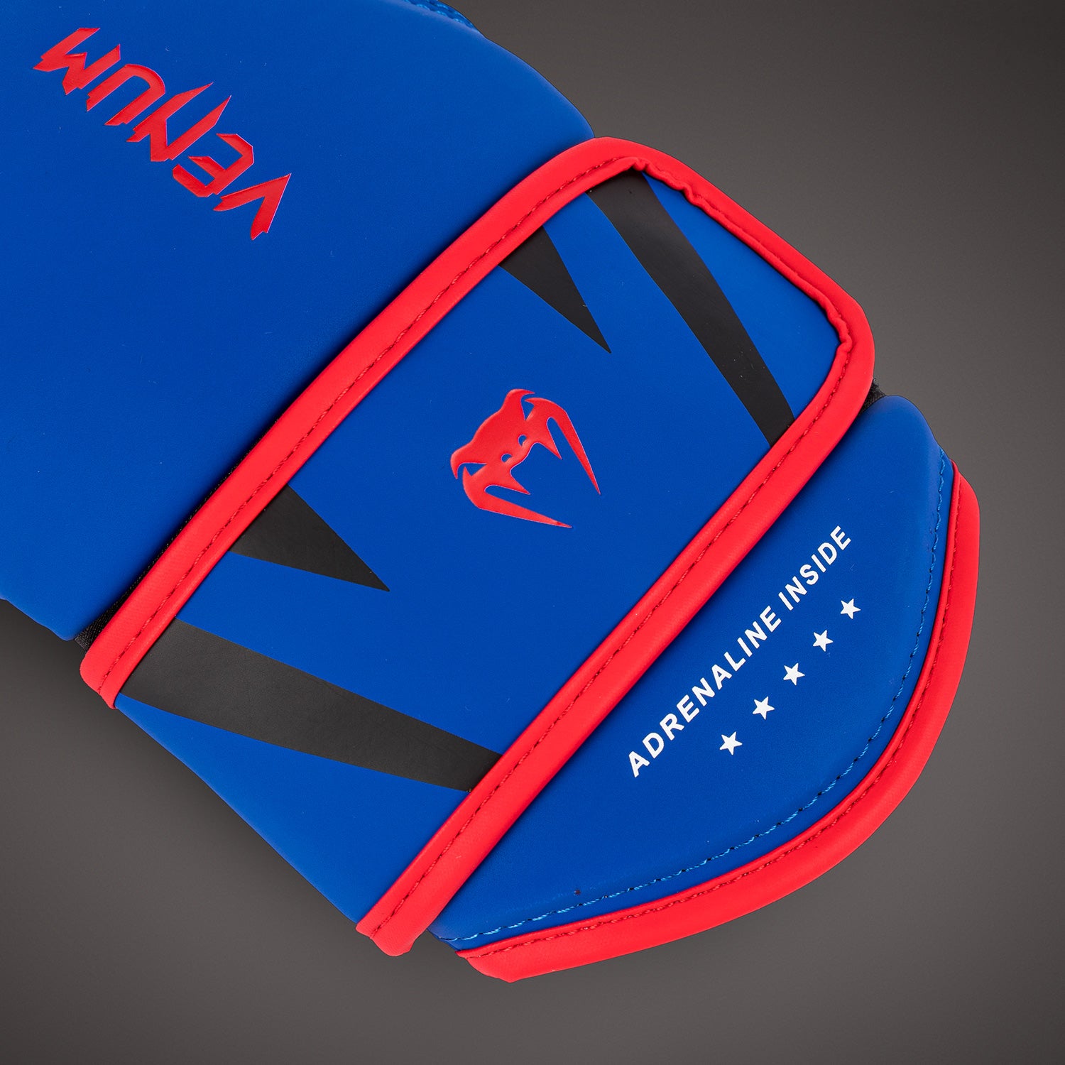 venum-challenger-4-0-boxhandschuhe-royalblau image 3