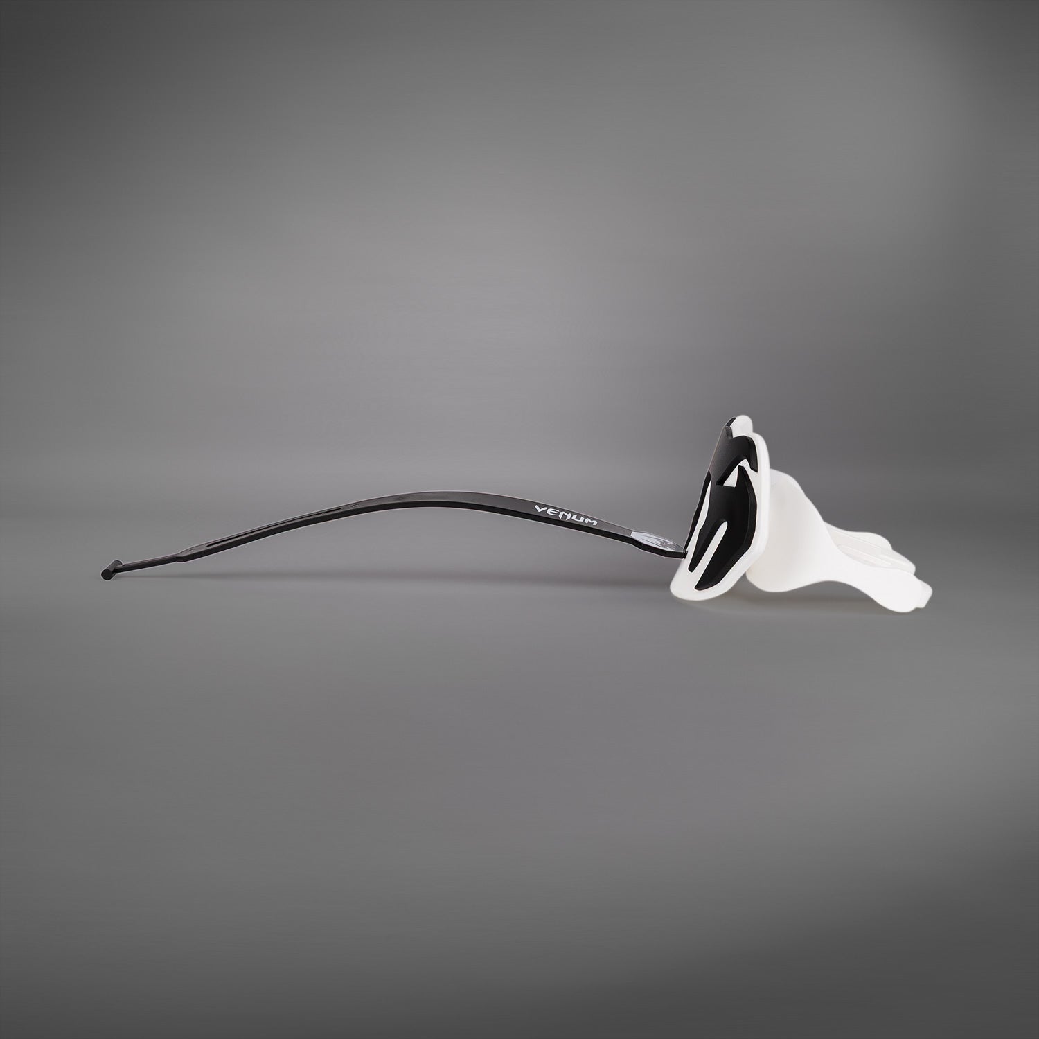 venum-elite-lipguard-logo-edition-mund-und-zahnschutz-wei-schwarz image 6