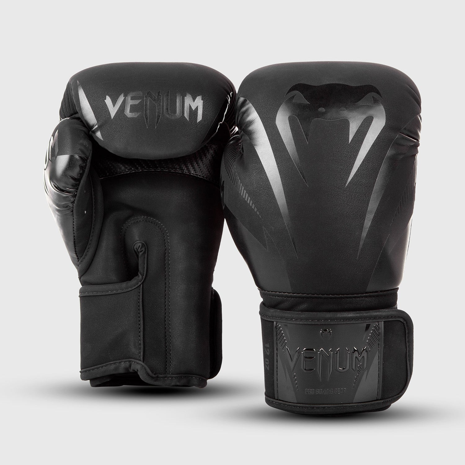 venum-impact-boxhandschuhe-schwarz-3 image 2