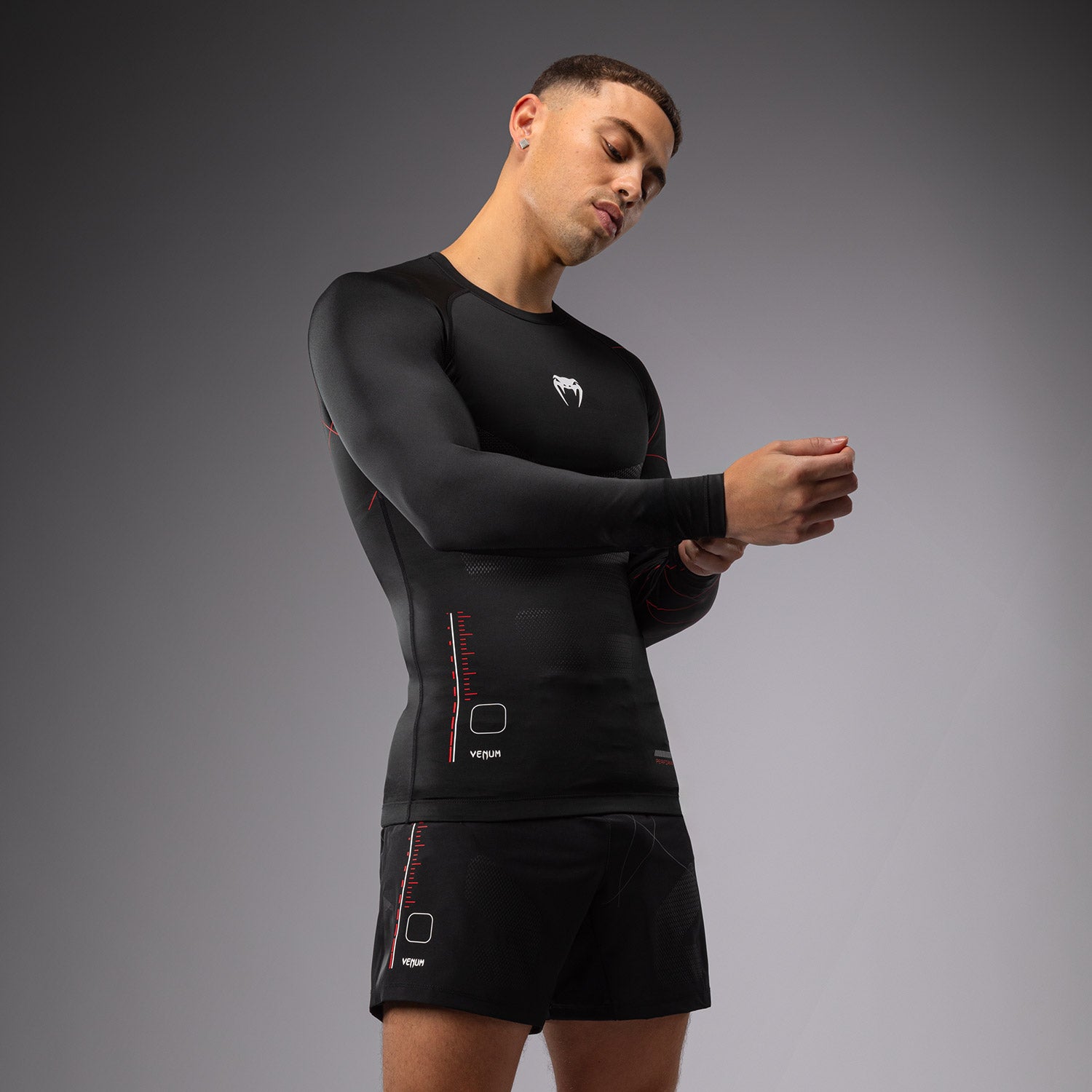 venum-tactical-xt-langarm-rashguard-herren-schwarz-feuerrot image 3