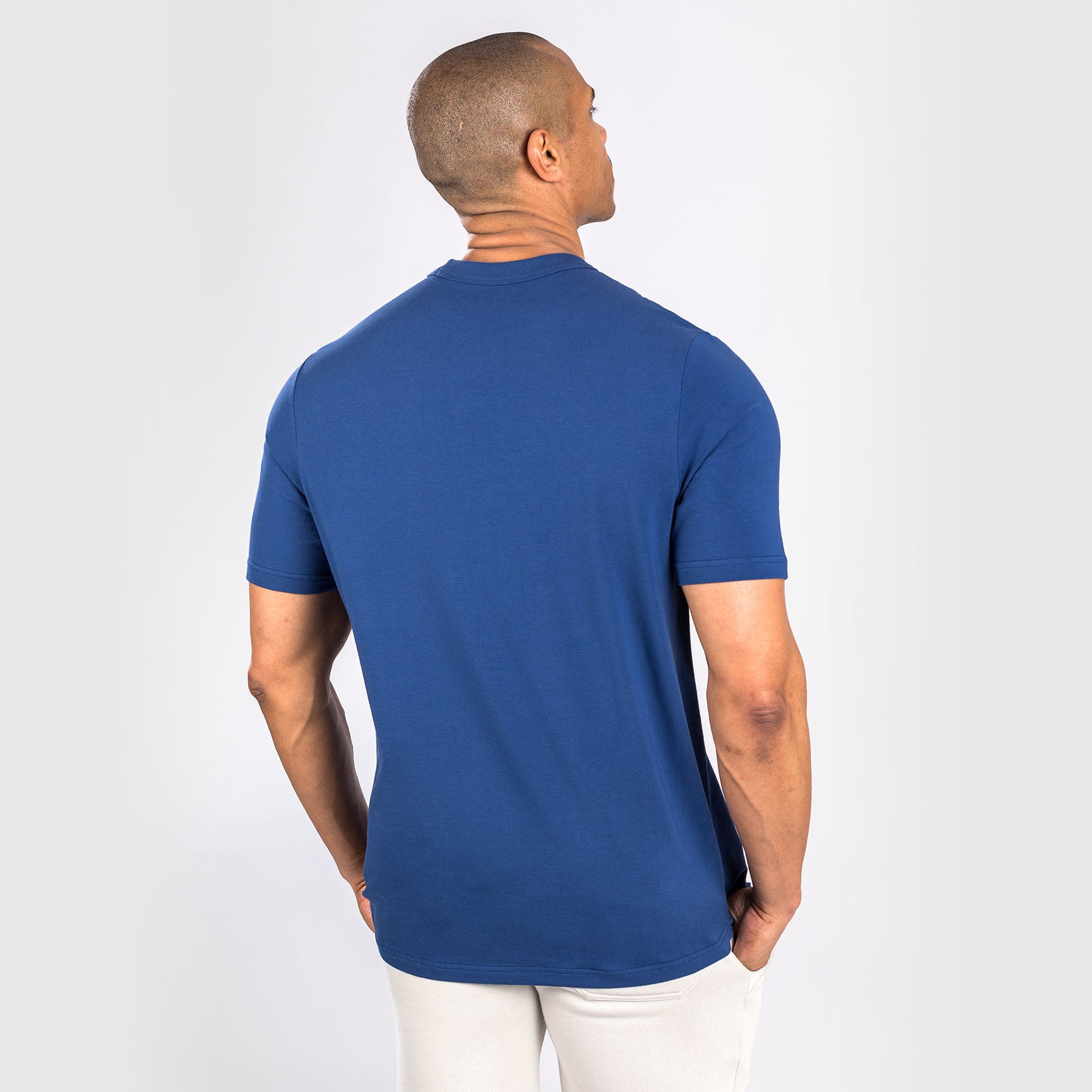 venum-classic-t-shirt-marineblau-marineblau image 3