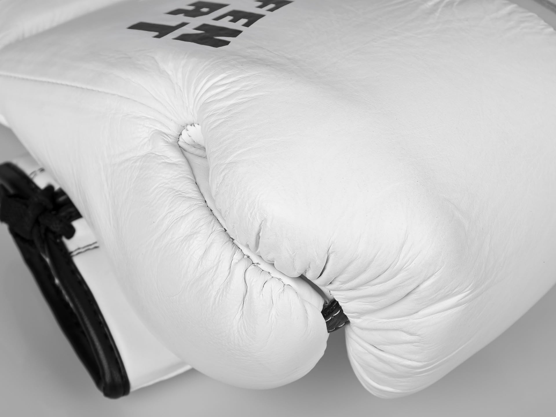 paffen-sport-pro-classic-profi-boxhandschuhe-wettkampf-schn-rung image 3