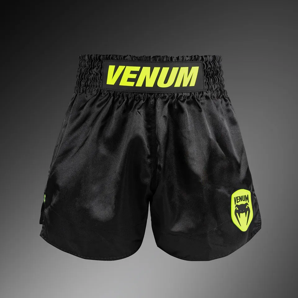 venum-classic-evo-muay-thai-shorts-unisex-schwarz-neongelb image 1