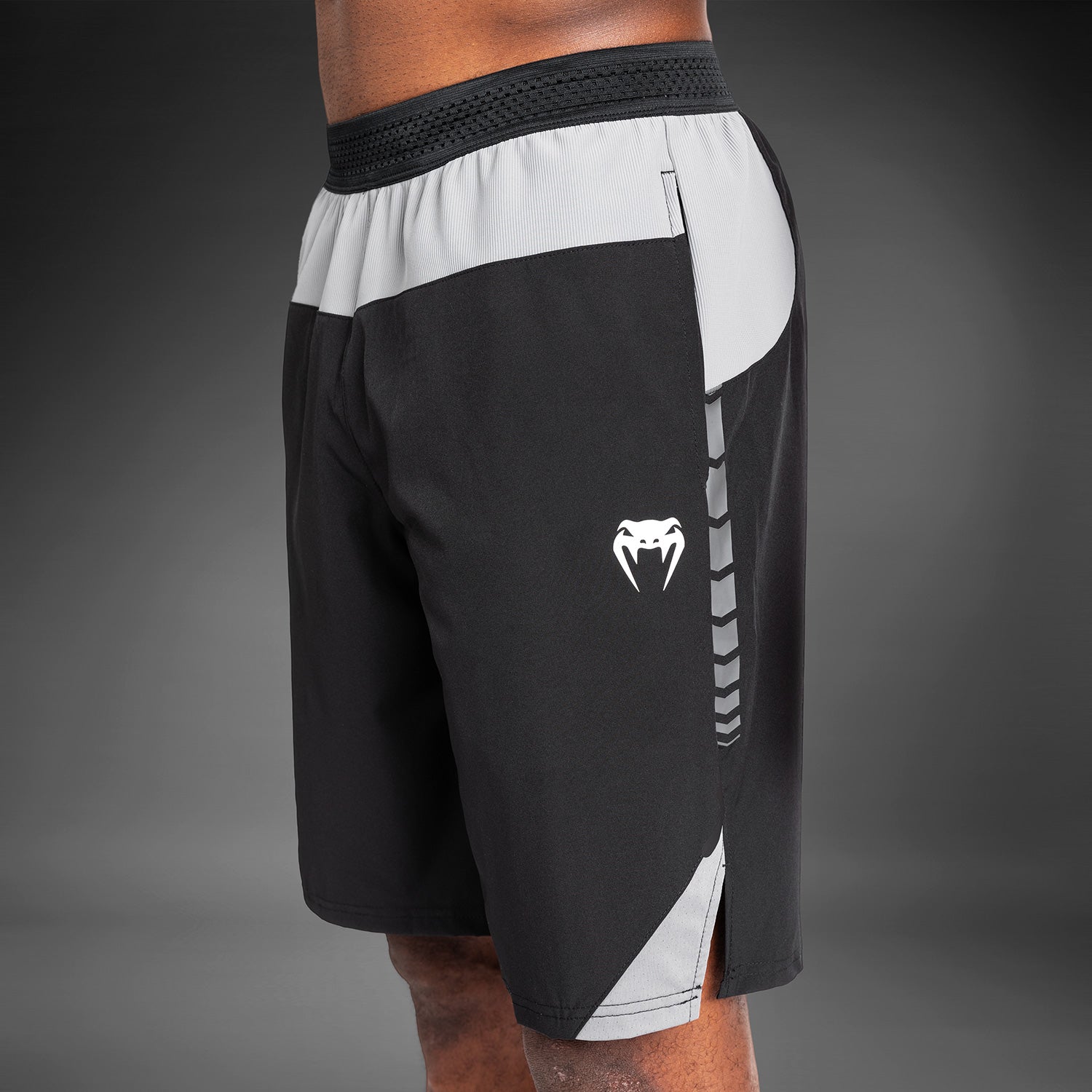 venum-tempest-herren-trainingsshorts-schwarz-grau image 3
