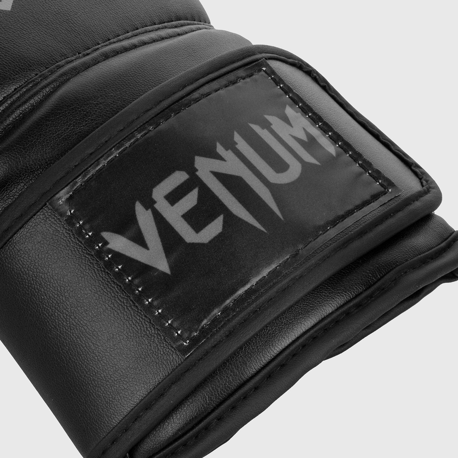 venum-contender-boxhandschuhe-schwarz-grau image 3