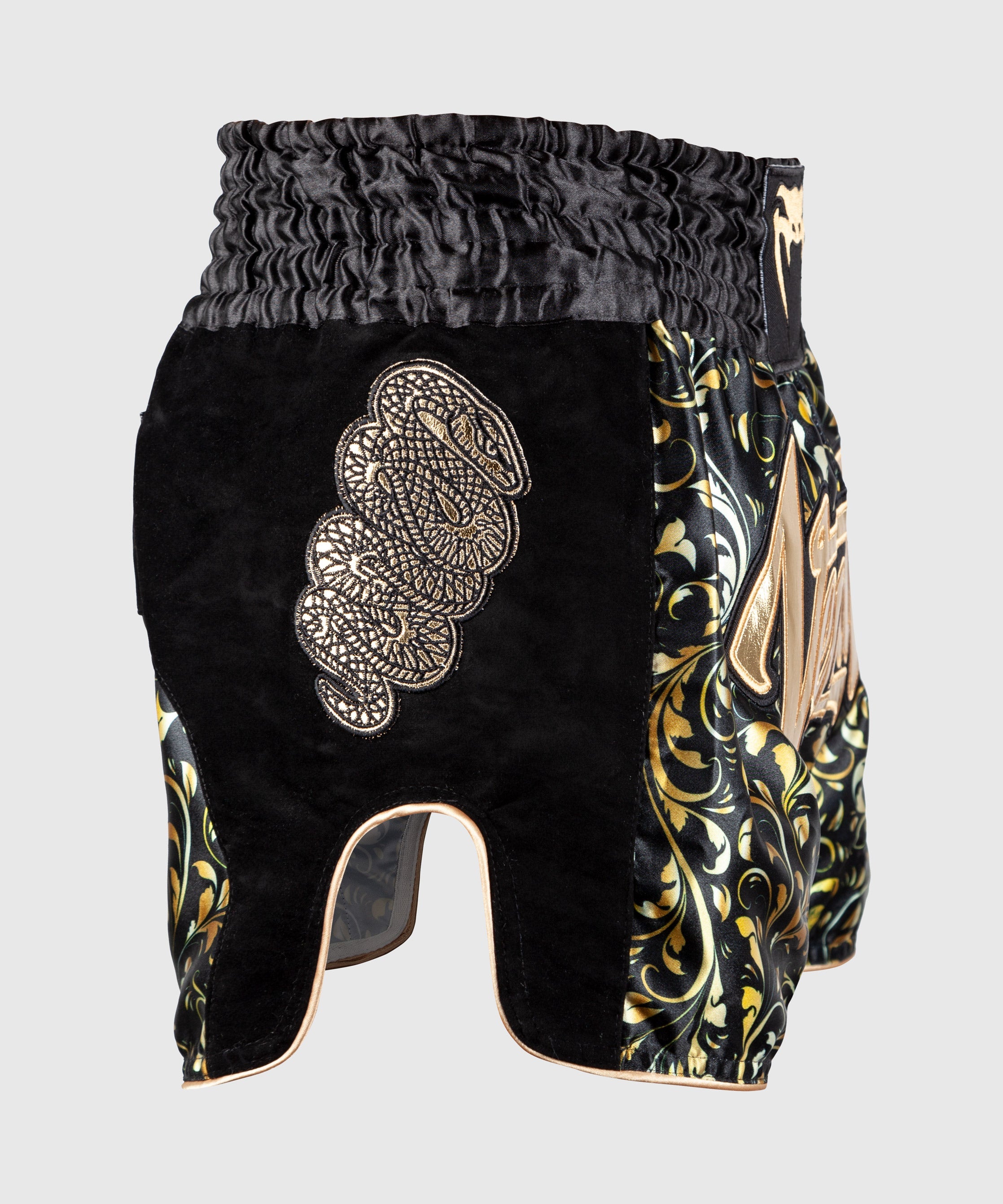 venum-absolute-muay-thai-shorts-schwarz-gold image 3