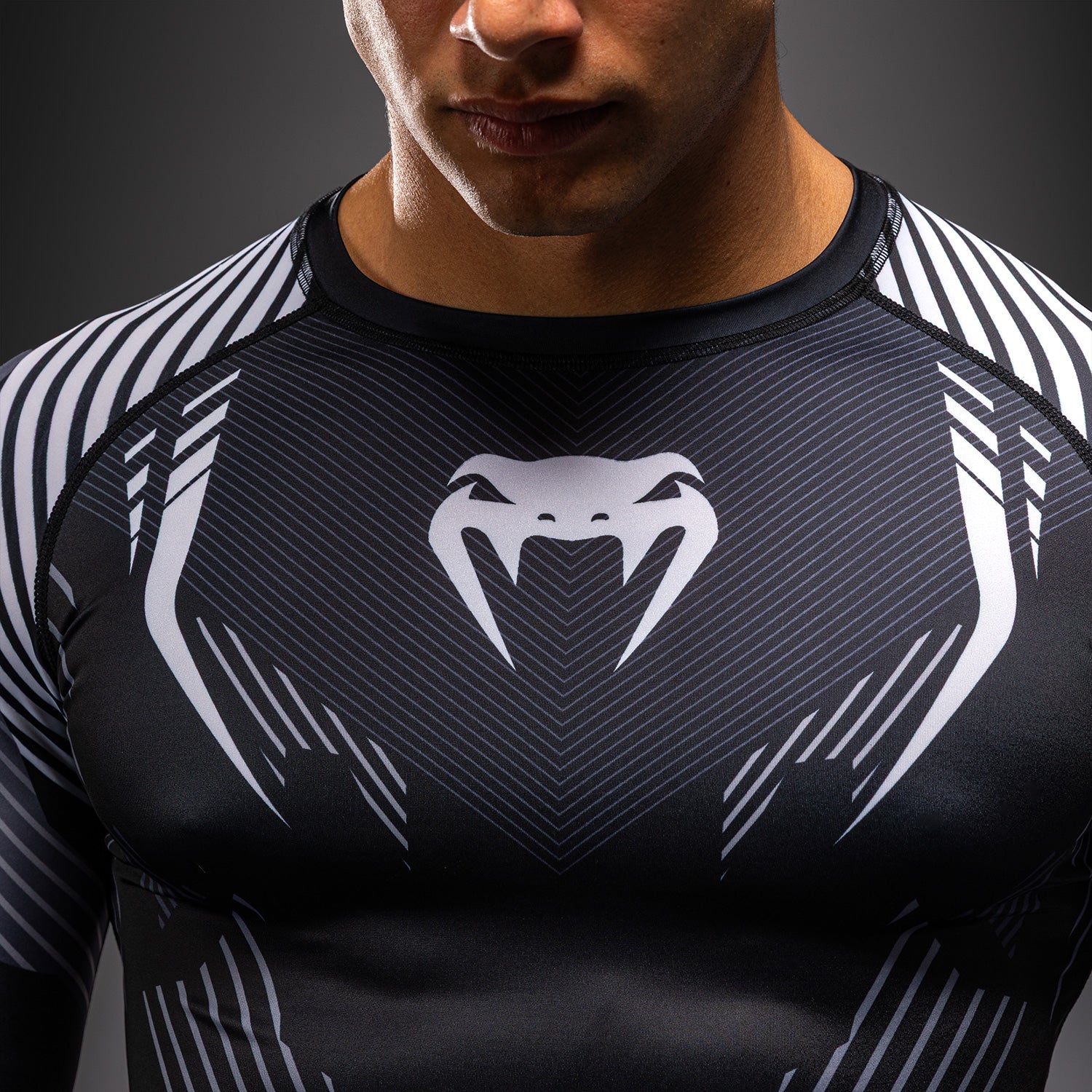 venum-no-gi-6-0-langarm-rashguard-herren-schwarz-wei image 5