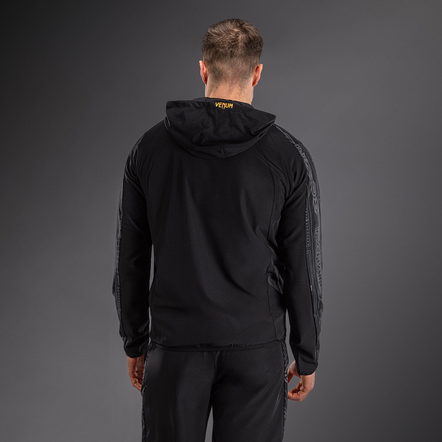 venum-karate-combat-trainingsjacke-herren-schwarz-grau image 5