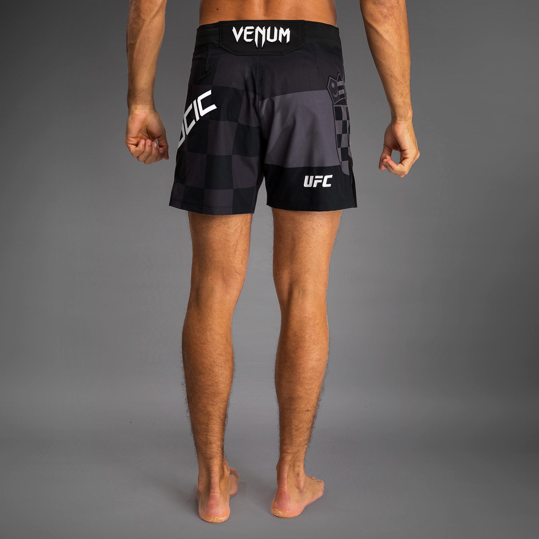 ufc-unrivaled-by-venum-stipe-miocic-fight-short-short-fit-schwarz image 3
