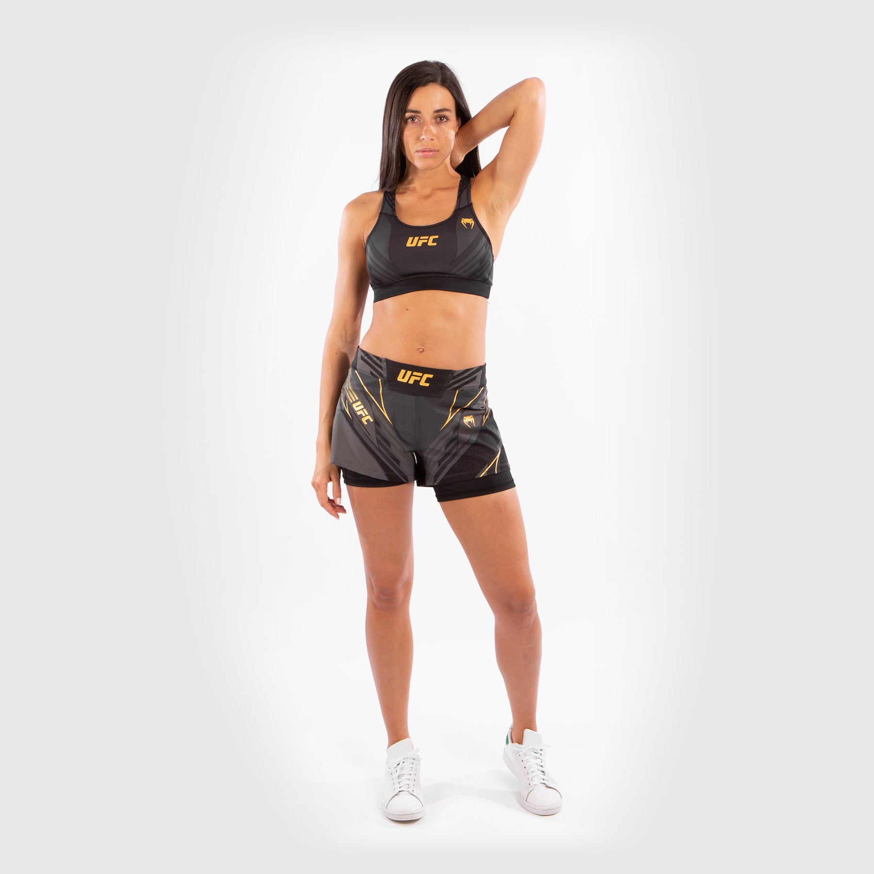 ufc-venum-authentic-fight-night-damen-shorts-short-fit-champion-schwarz-gold image 7