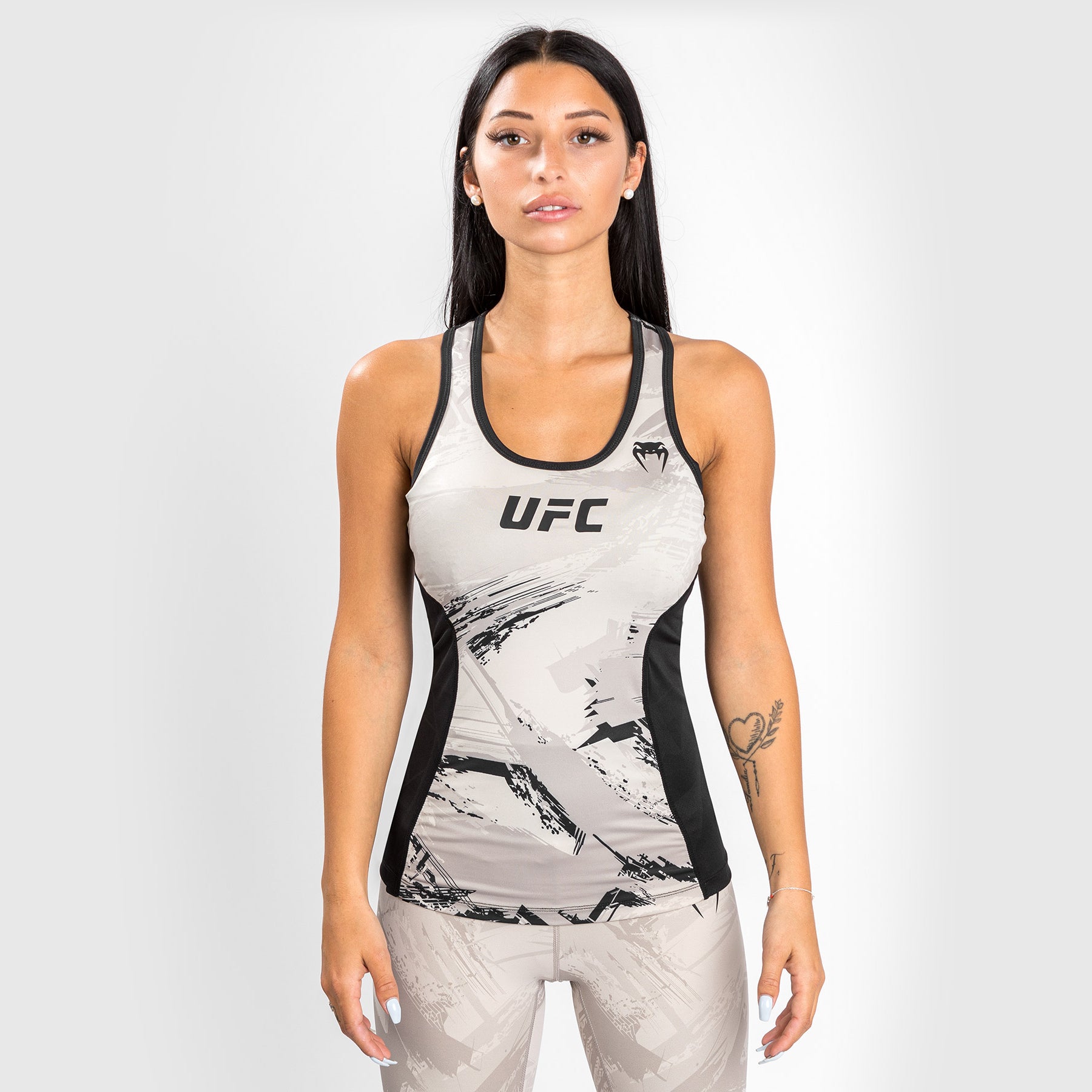 venum-ufc-authentic-fight-week-2-0-dry-tech-tank-top-f-r-frauen-sand-beige image 8