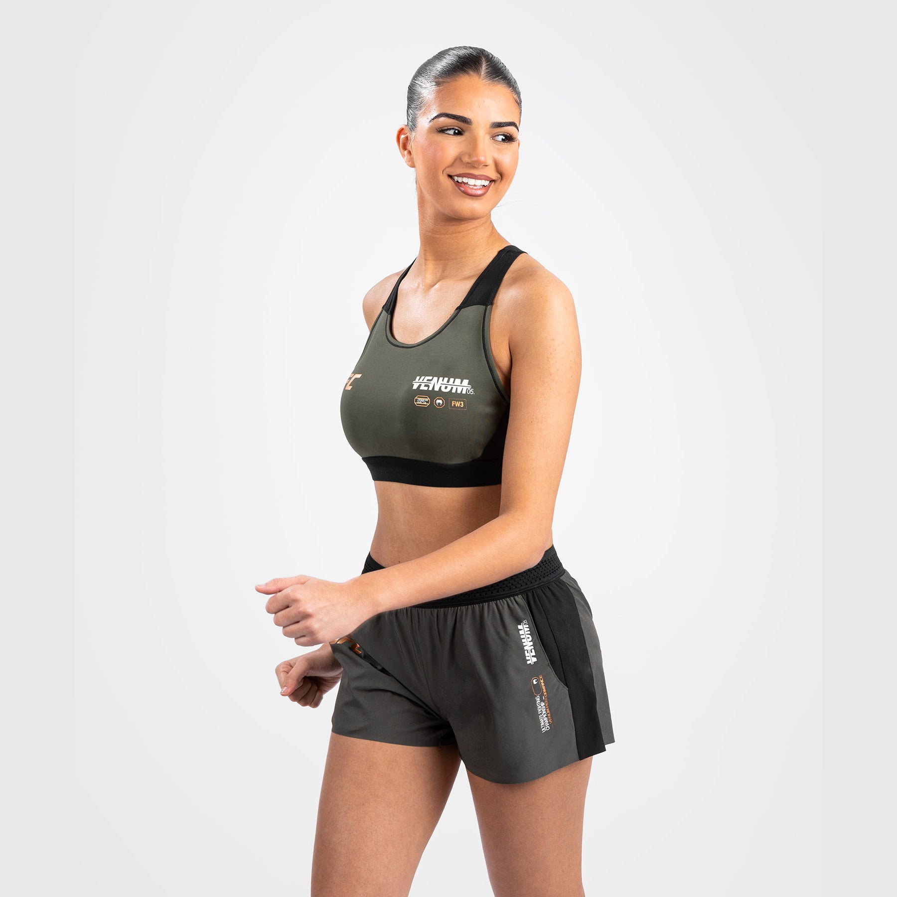 venum-ufc-adrenaline-fight-week-performance-short-damen-khaki-gold image 6
