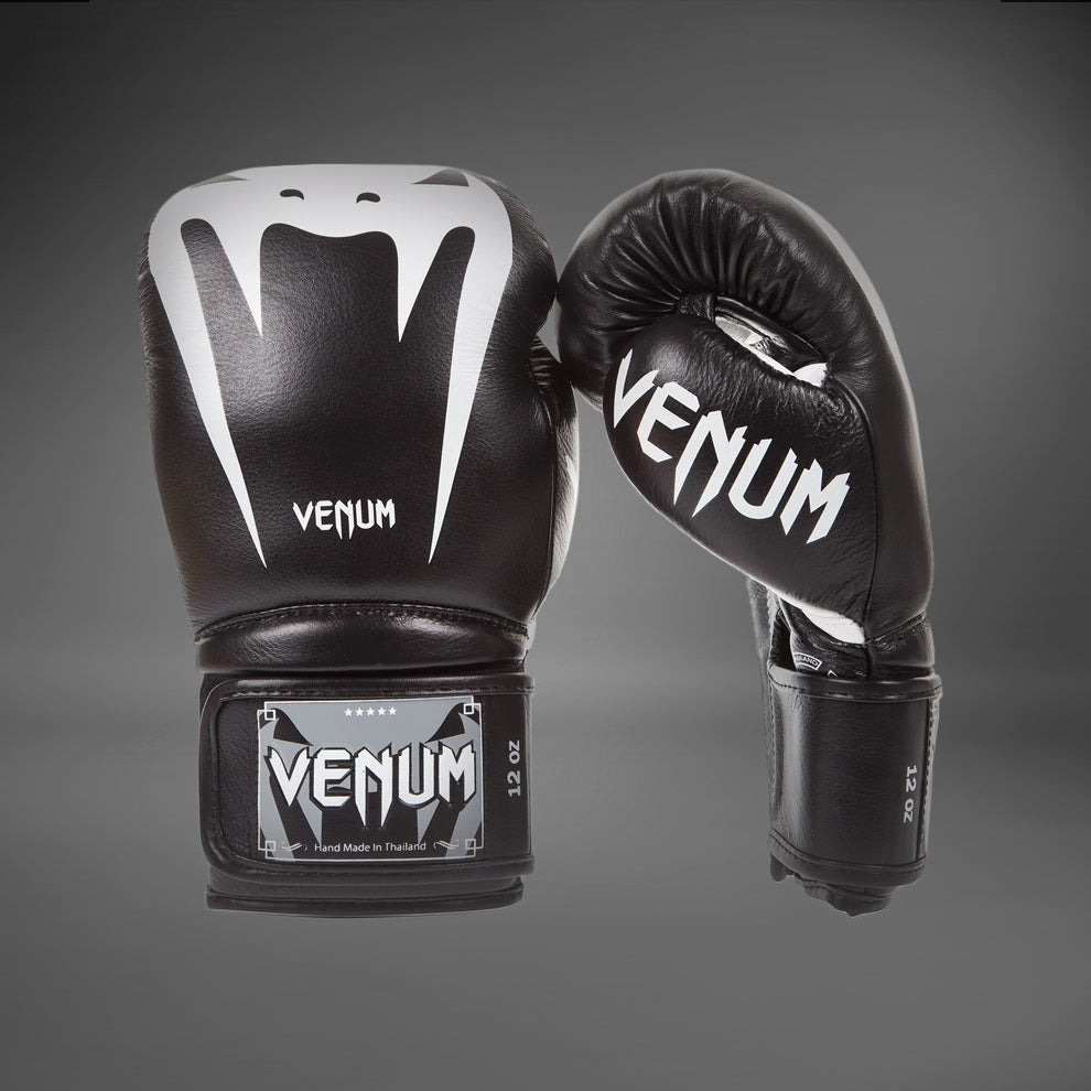 venum-giant-3-0-boxhandschuhe-nappaleder-schwarz image 1