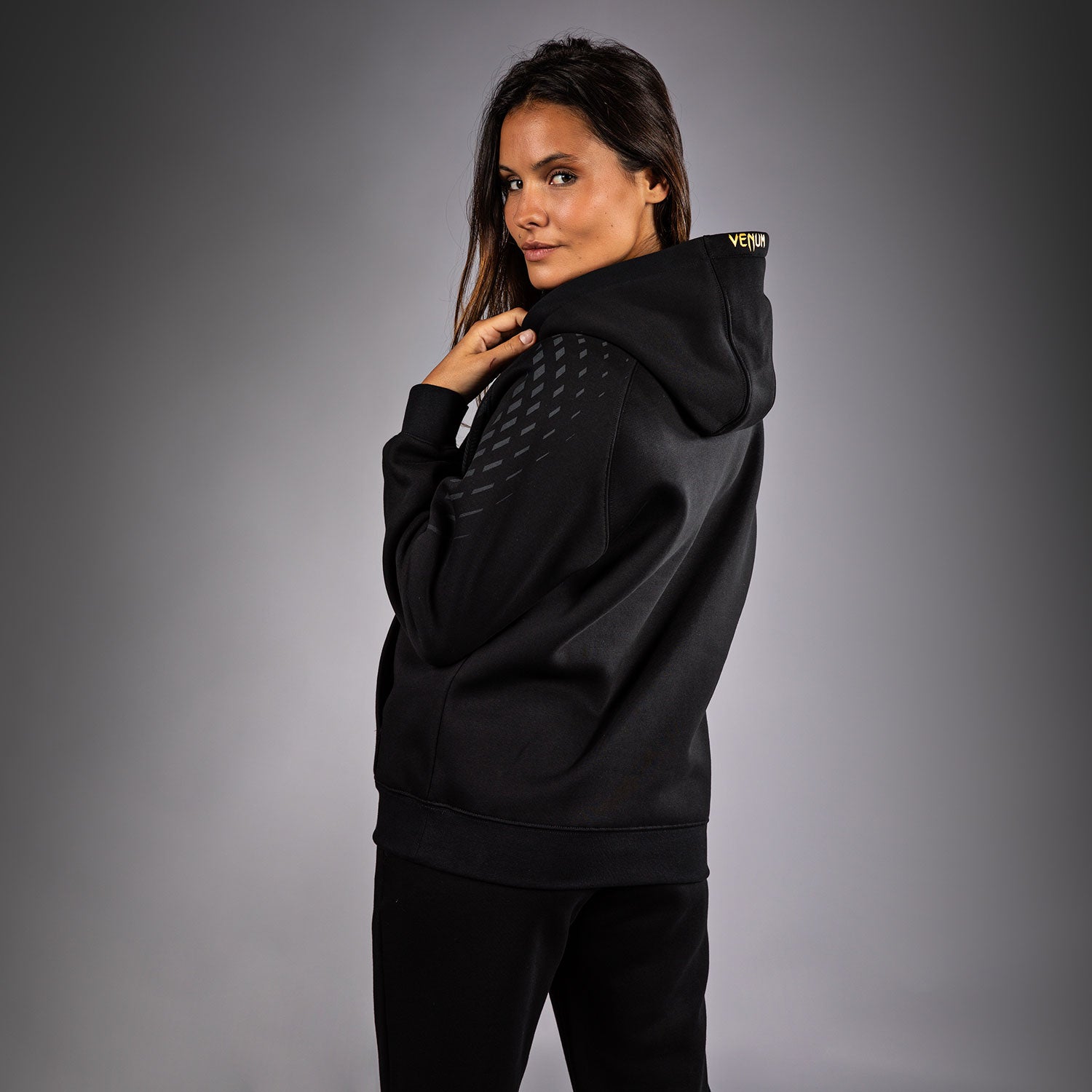 ufc-zenith-by-venum-replica-pullover-hoodie-damen-champion image 3