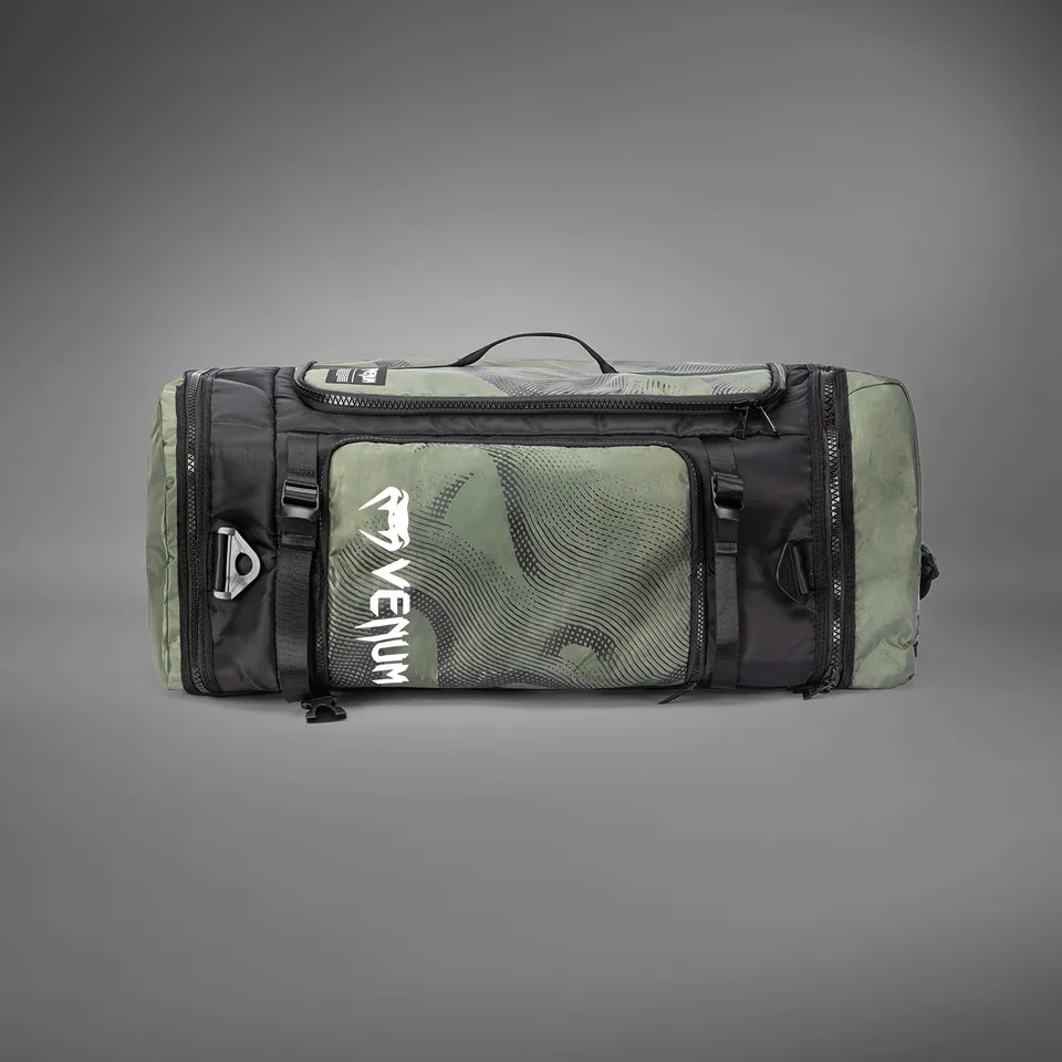 venum-trainer-hybrid-sporttasche-armeegr-n image 1