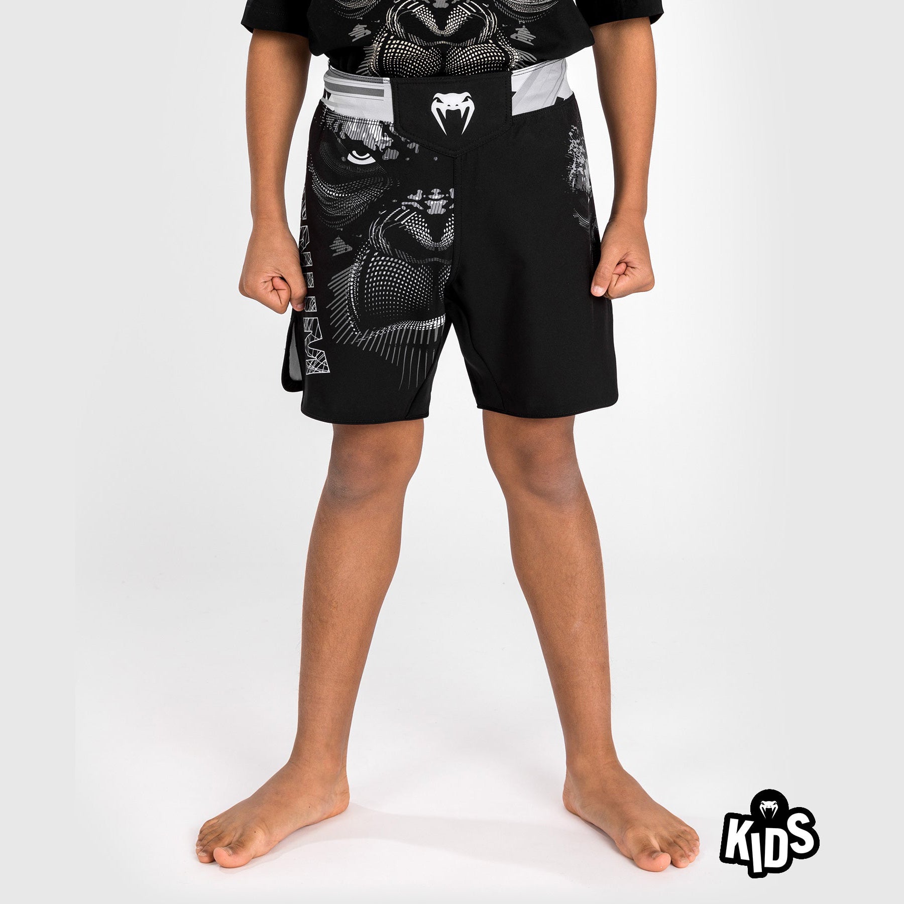 venum-gorilla-jungle-kinder-fightshorts-schwarz-wei image 1