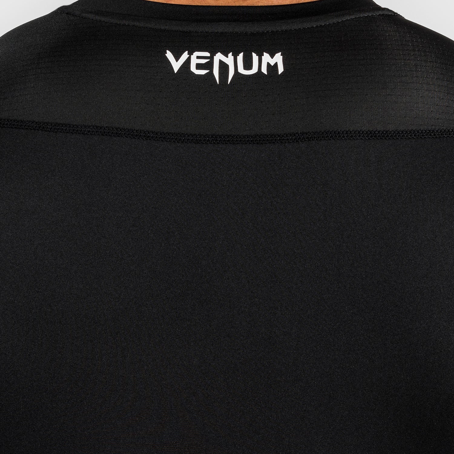venum-attack-herren-kurzarm-rashguard-schwarz-grau image 5