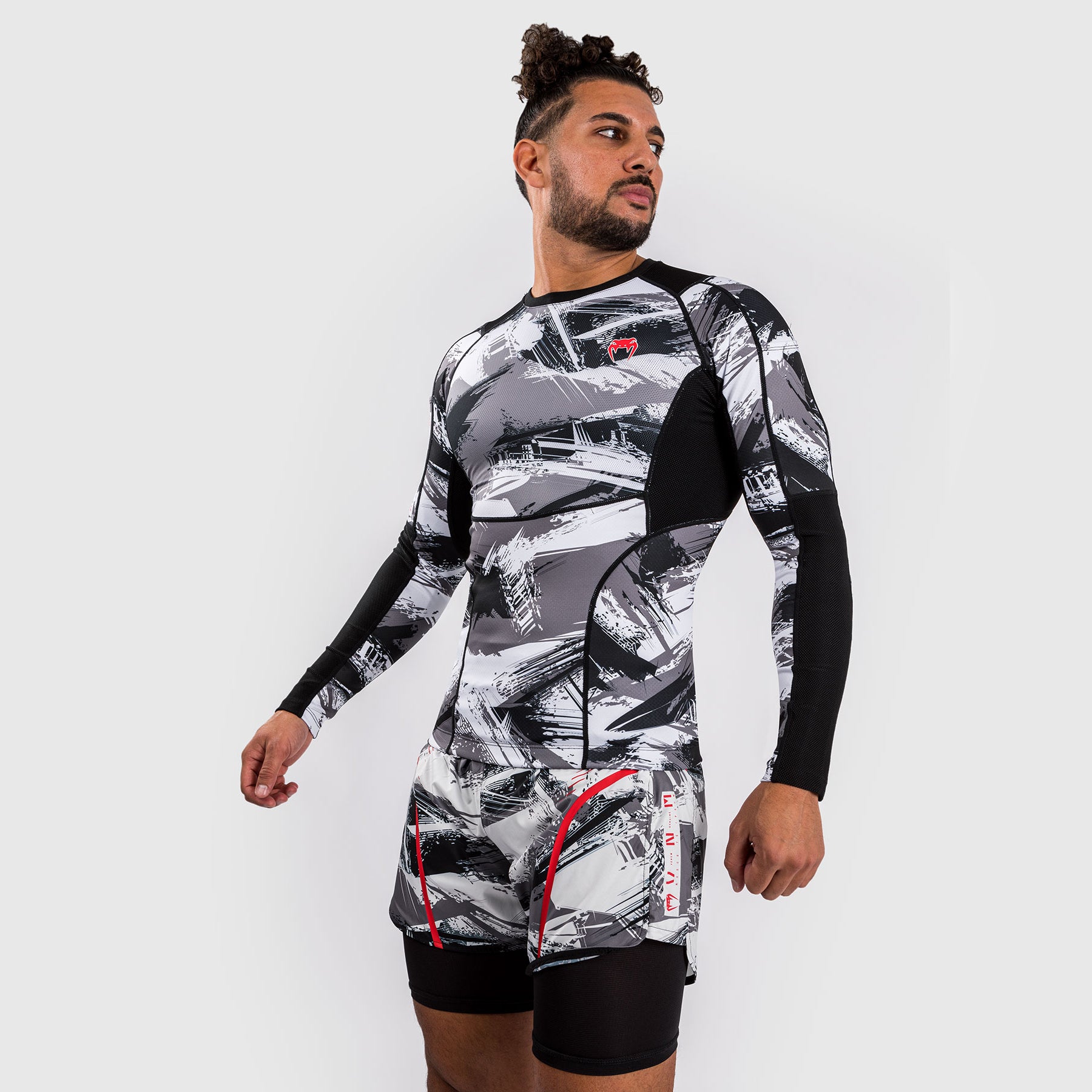 venum-electron-3-0-rashguard-langarm-herren-grau-rot image 4