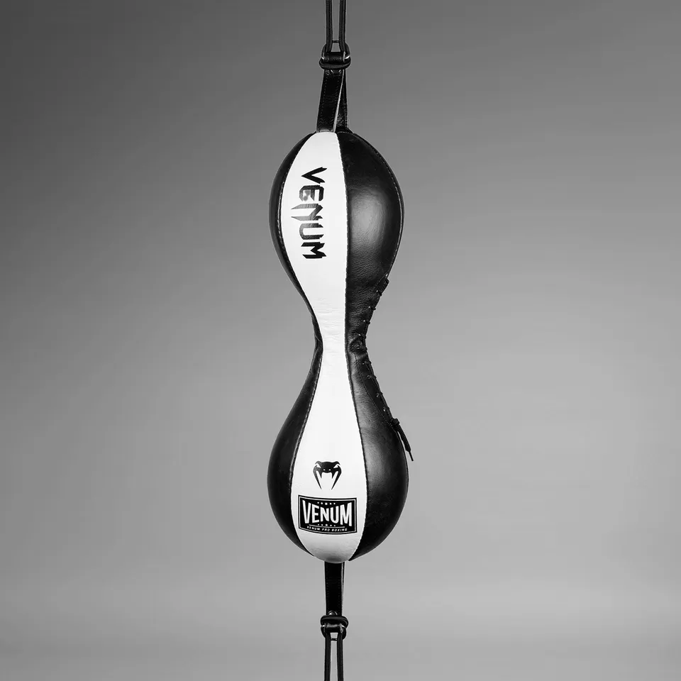 venum-hurricane-boxsack-mit-doppelaufh-ngung-schwarz-wei image 1
