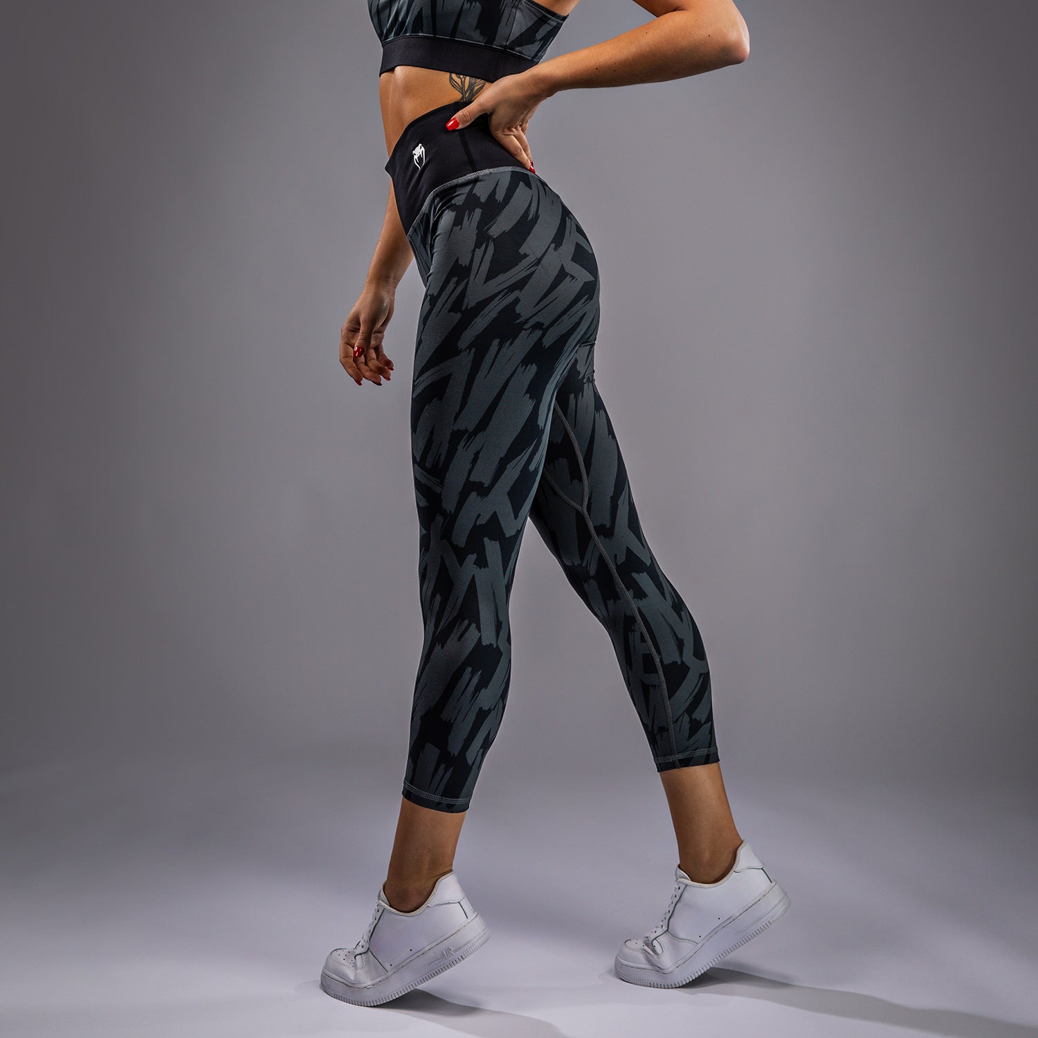 venum-graffiti-frauen-7-8-leggings-urban-kohle image 3