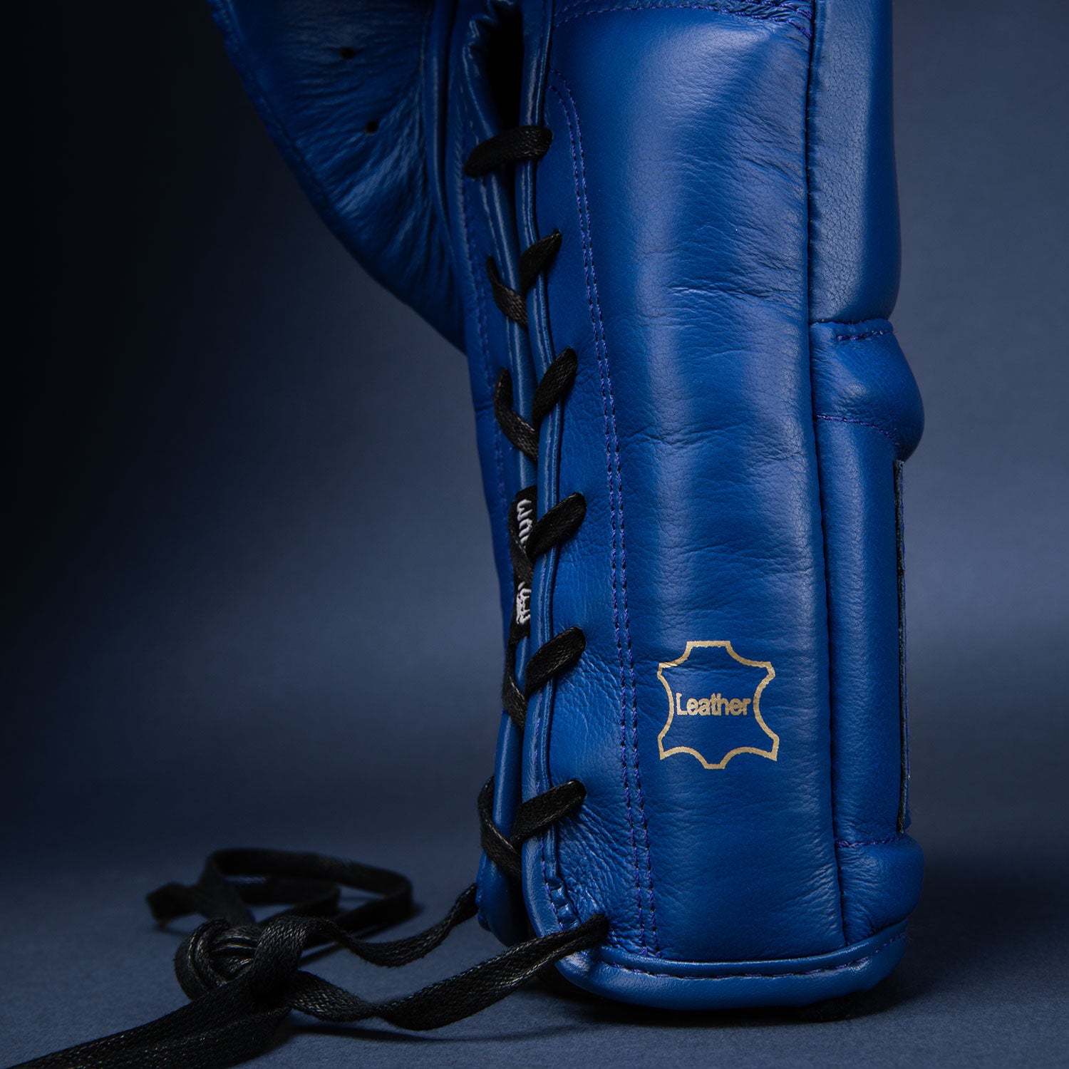 venum-giant-2-0-khamzat-chimaev-pro-boxhandschuhe-blau-gold image 7