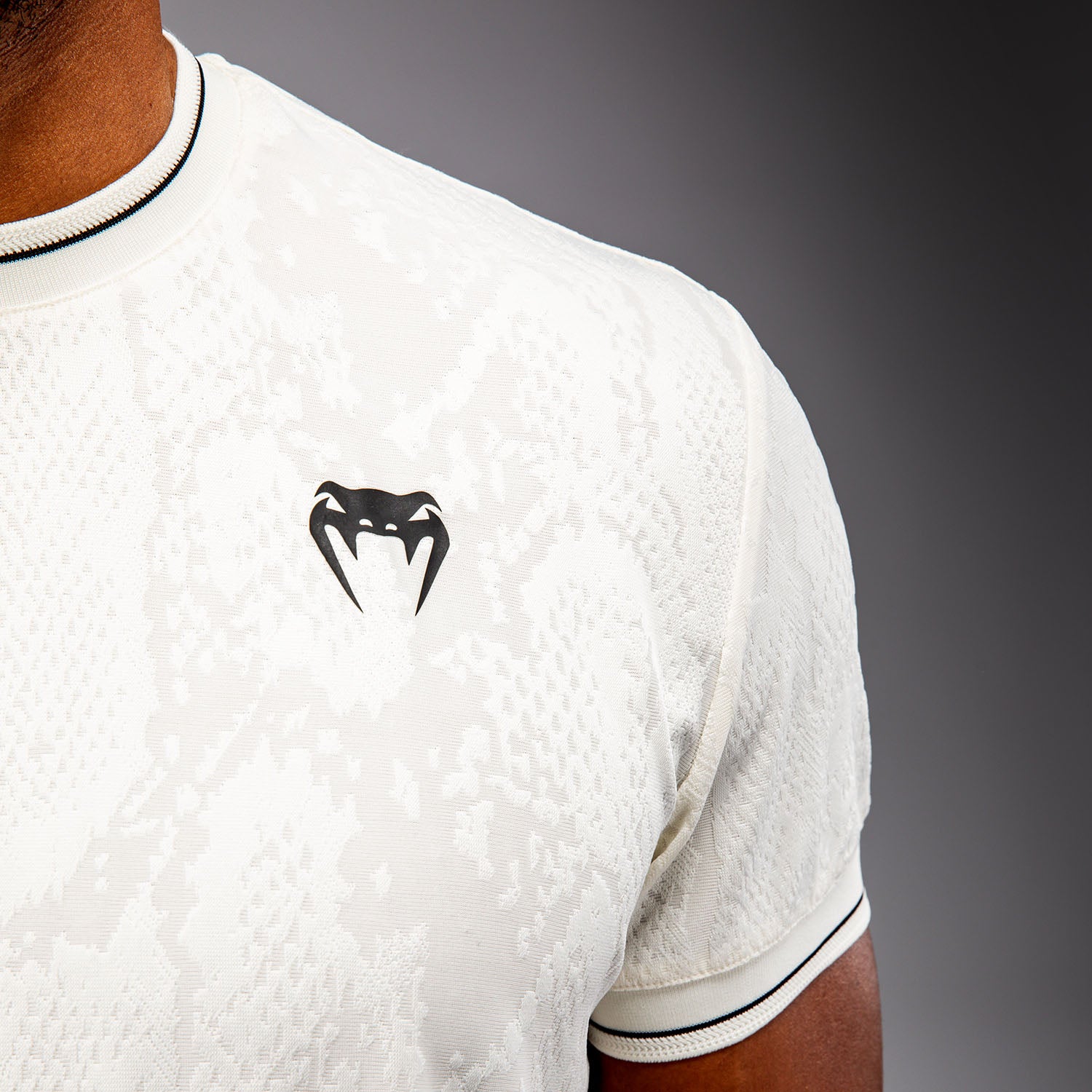 venum-aegis-dry-tech-t-shirt-cremewei image 4