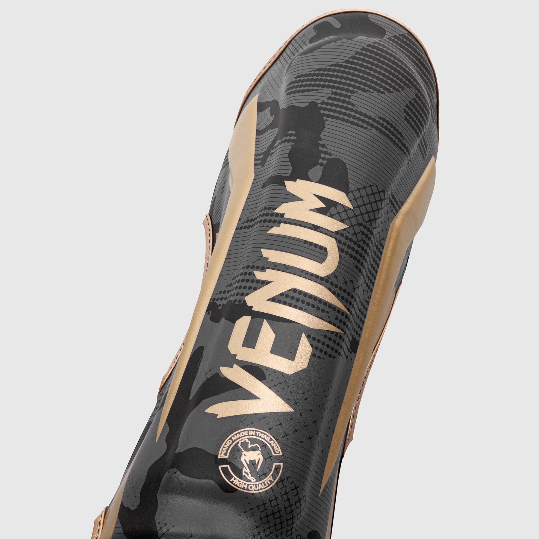 venum-elite-schienbeinsch-tzer-camo-gold image 2