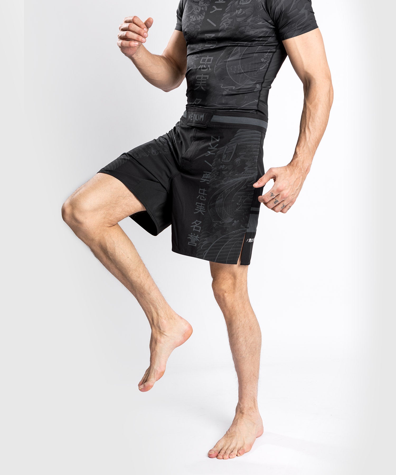 venum-ykz21-fightshort-herren-schwarz-schwarz image 3