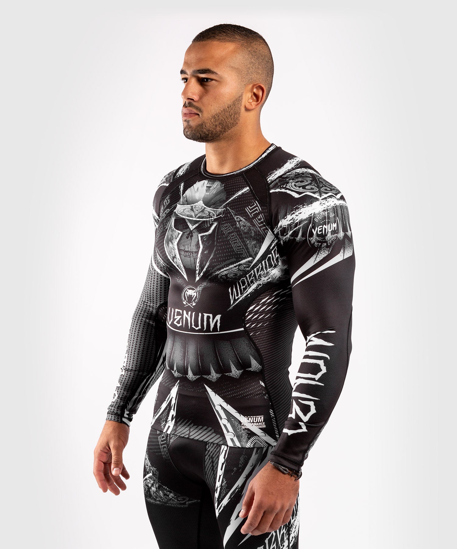 venum-gldtr-4-0-langarm-rashguard-schwarz-wei-compression image 3