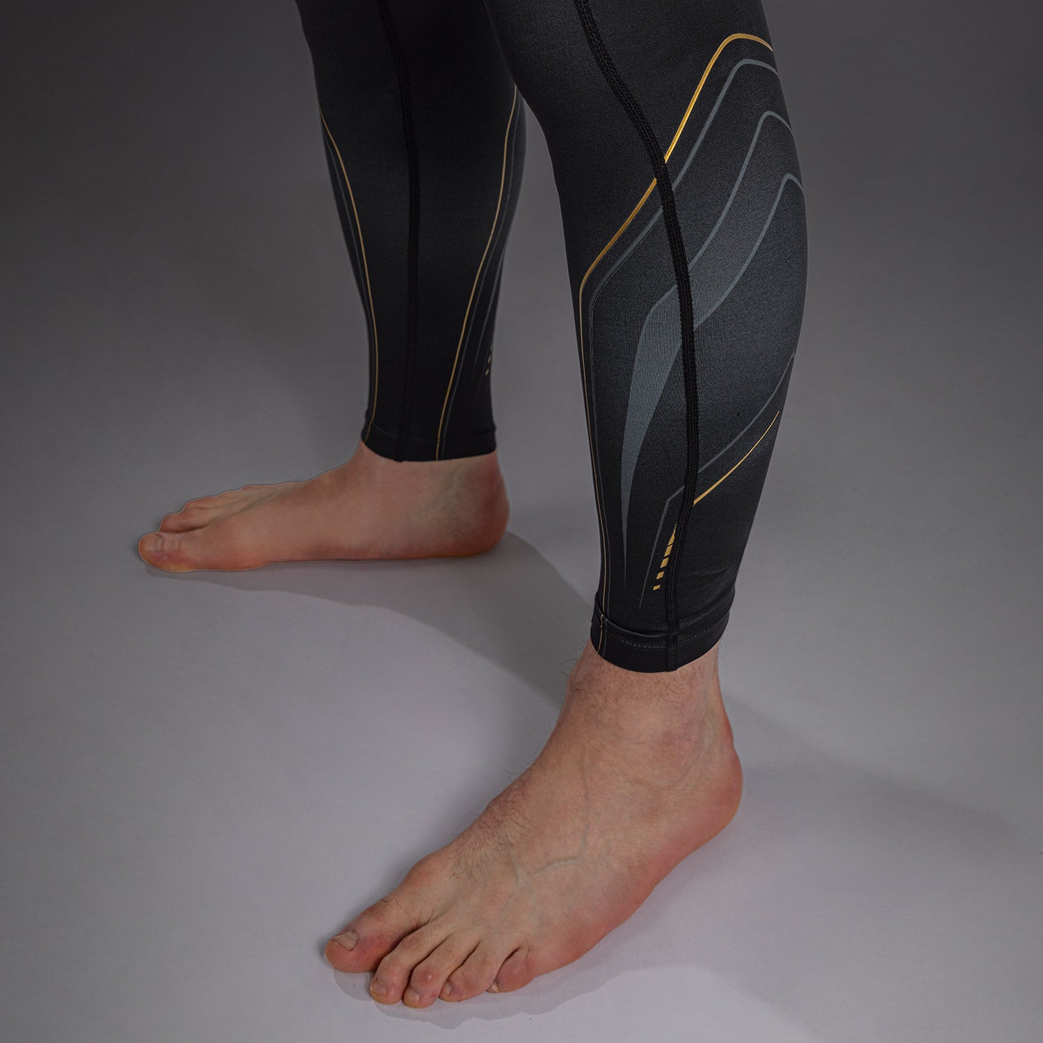 venum-streamline-spats-herren-schwarz-gold-bjj-mma-kompressionshose image 6