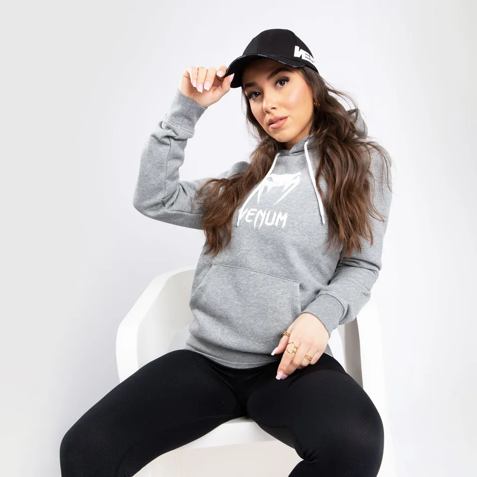 venum-classic-hooded-sweatshirt-damen-hellgrau-meliert image 1