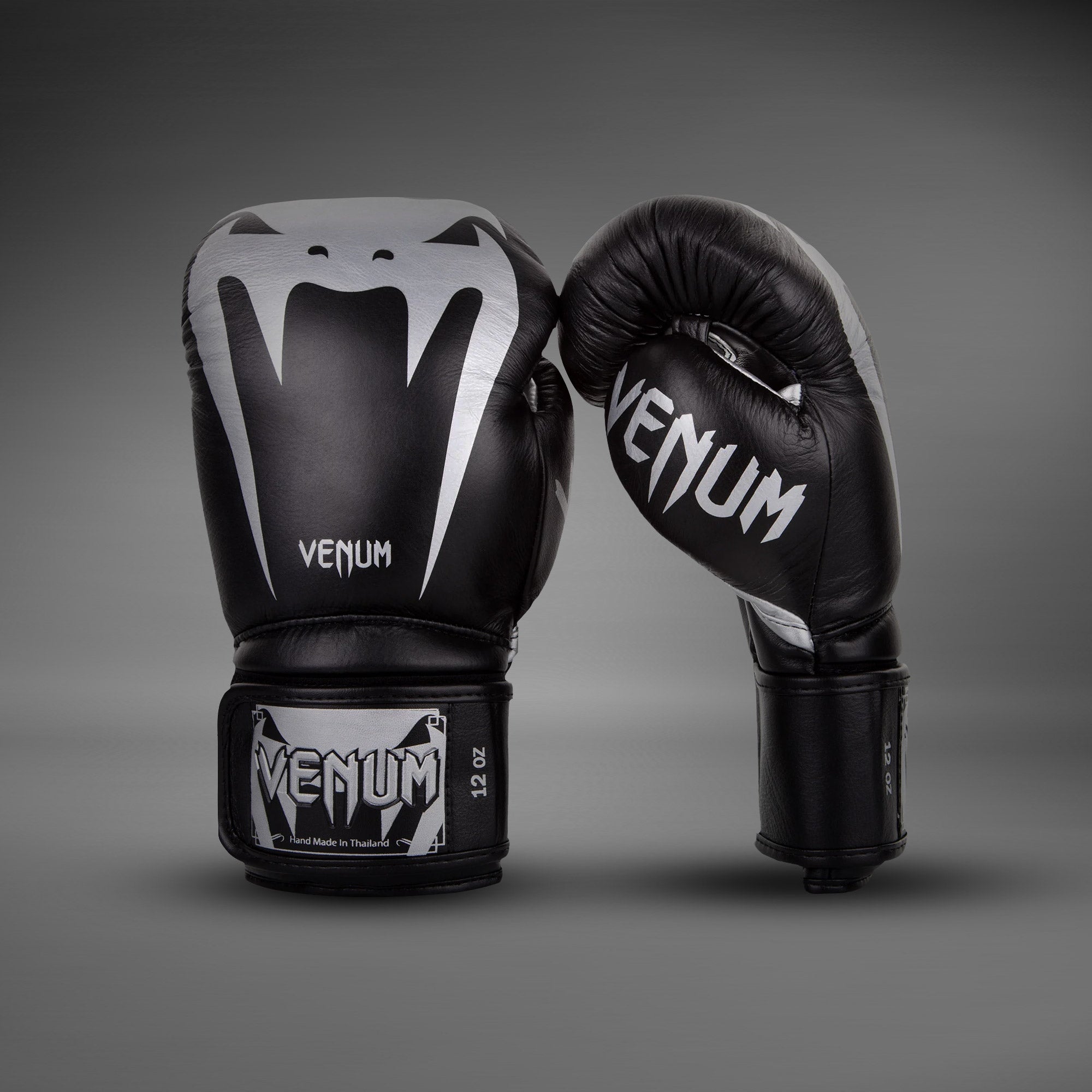 venum-giant-3-0-boxhandschuhe-nappaleder-schwarz-silber image 1