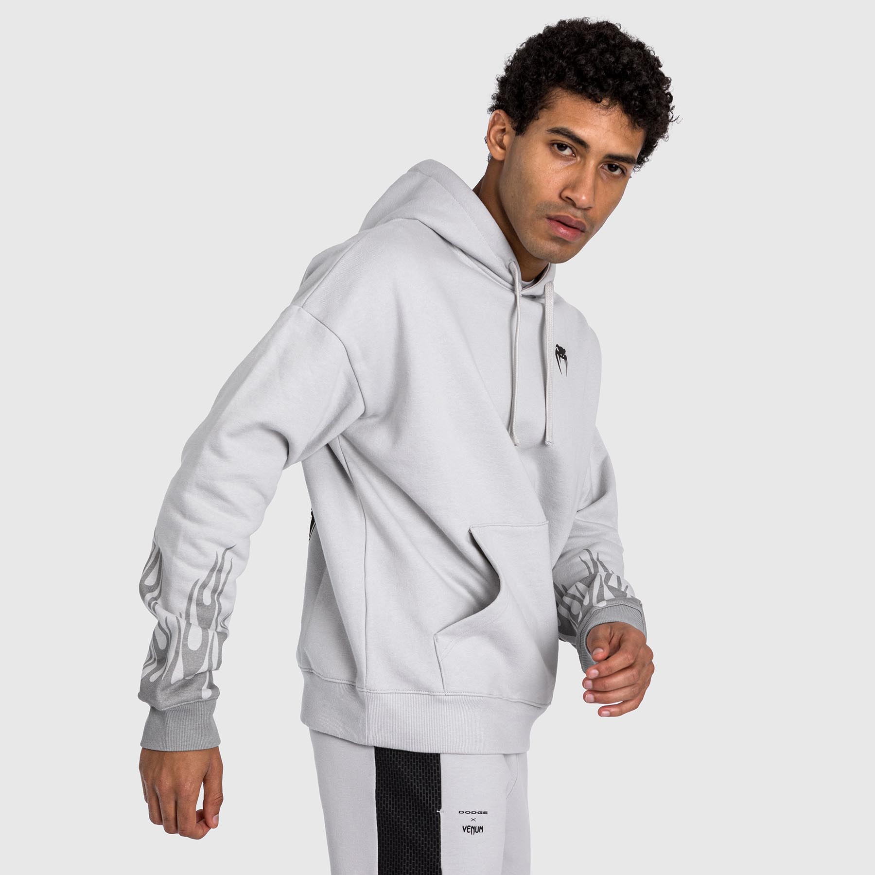 venum-x-dodge-demon-170-pullover-hoodie-grau image 8