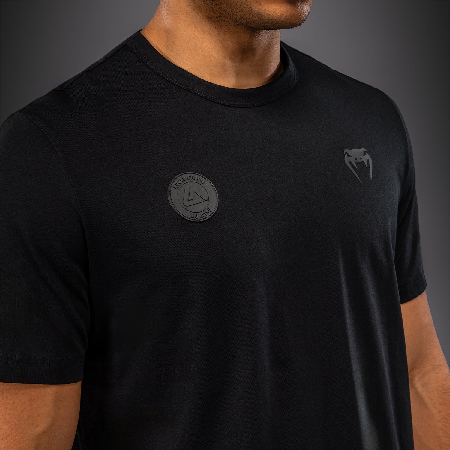 venum-x-roger-gracie-academy-t-shirt-schwarz-herren-kurzarm-rundhals image 5
