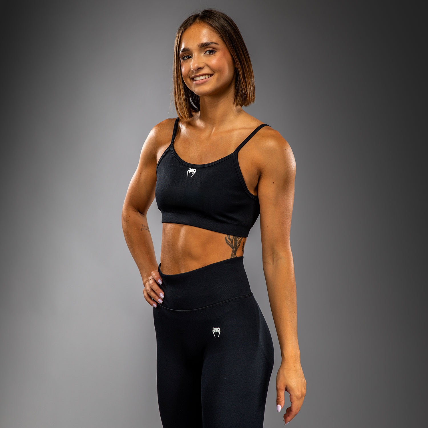 venum-sculpt-women-s-sport-bh-schwarz-wei image 2