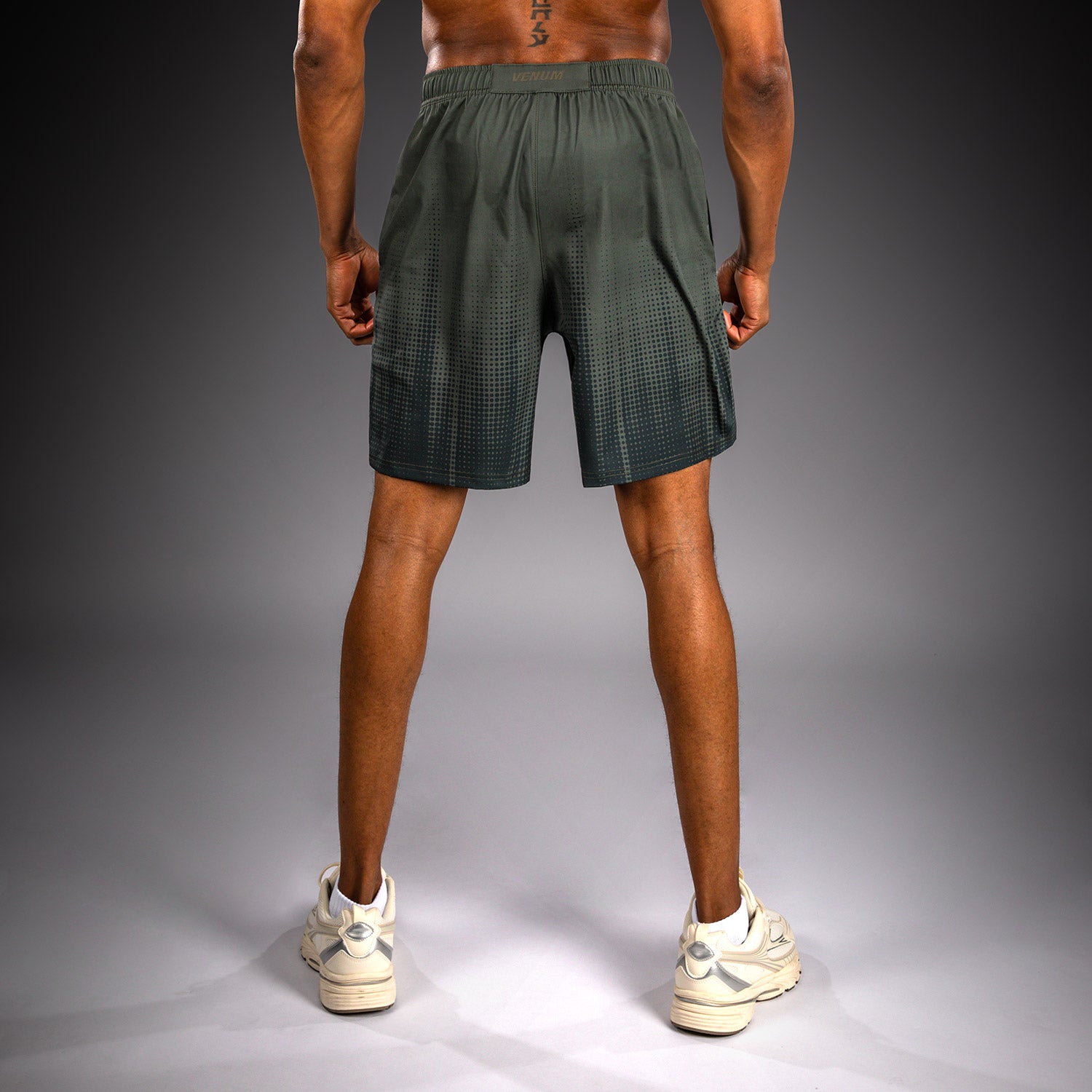 venum-stealth-trainingshorts-herren-khaki-dunkelgr-n image 4