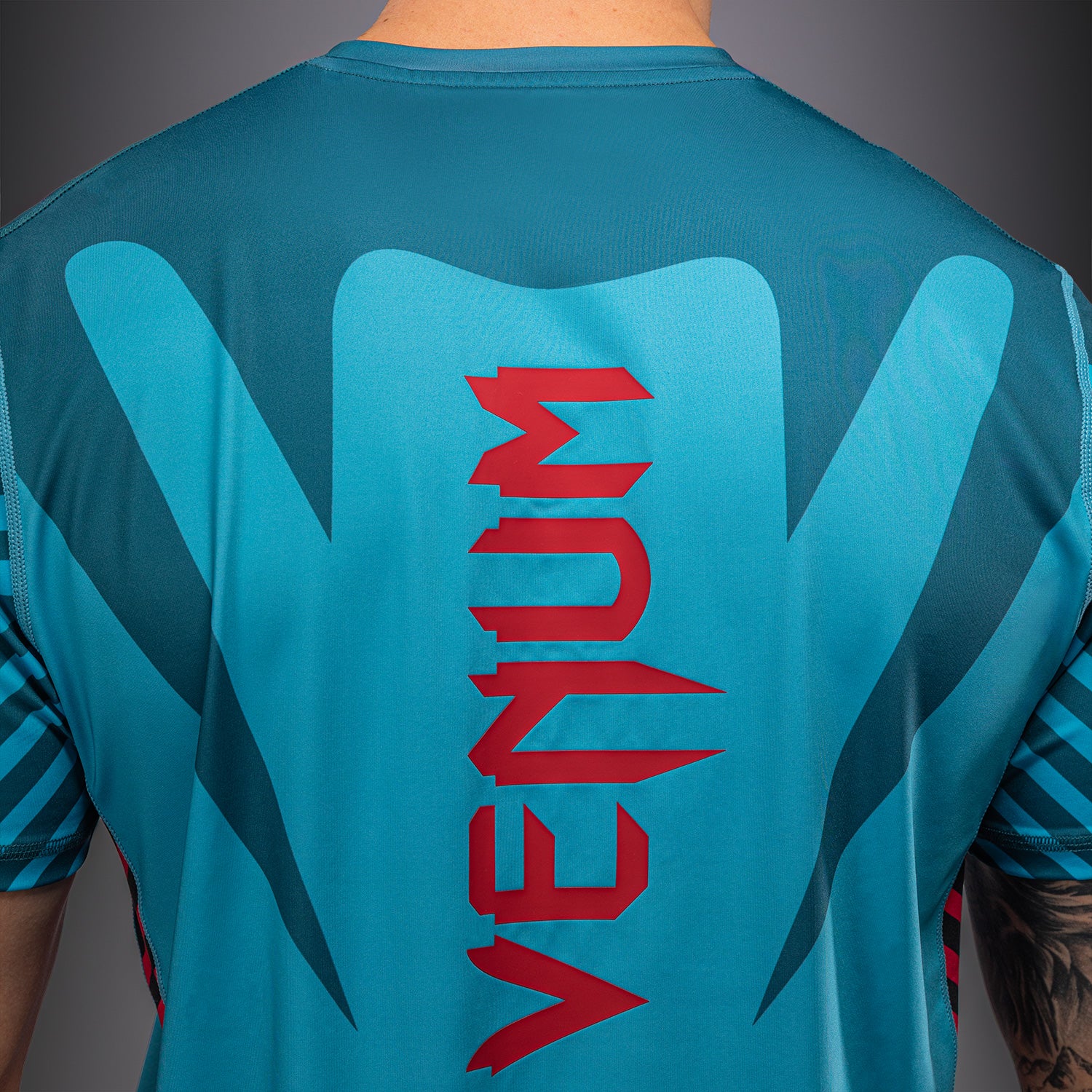 venum-attack-90-dry-tech-t-shirt-t-rkis-rot-f-r-herren image 5