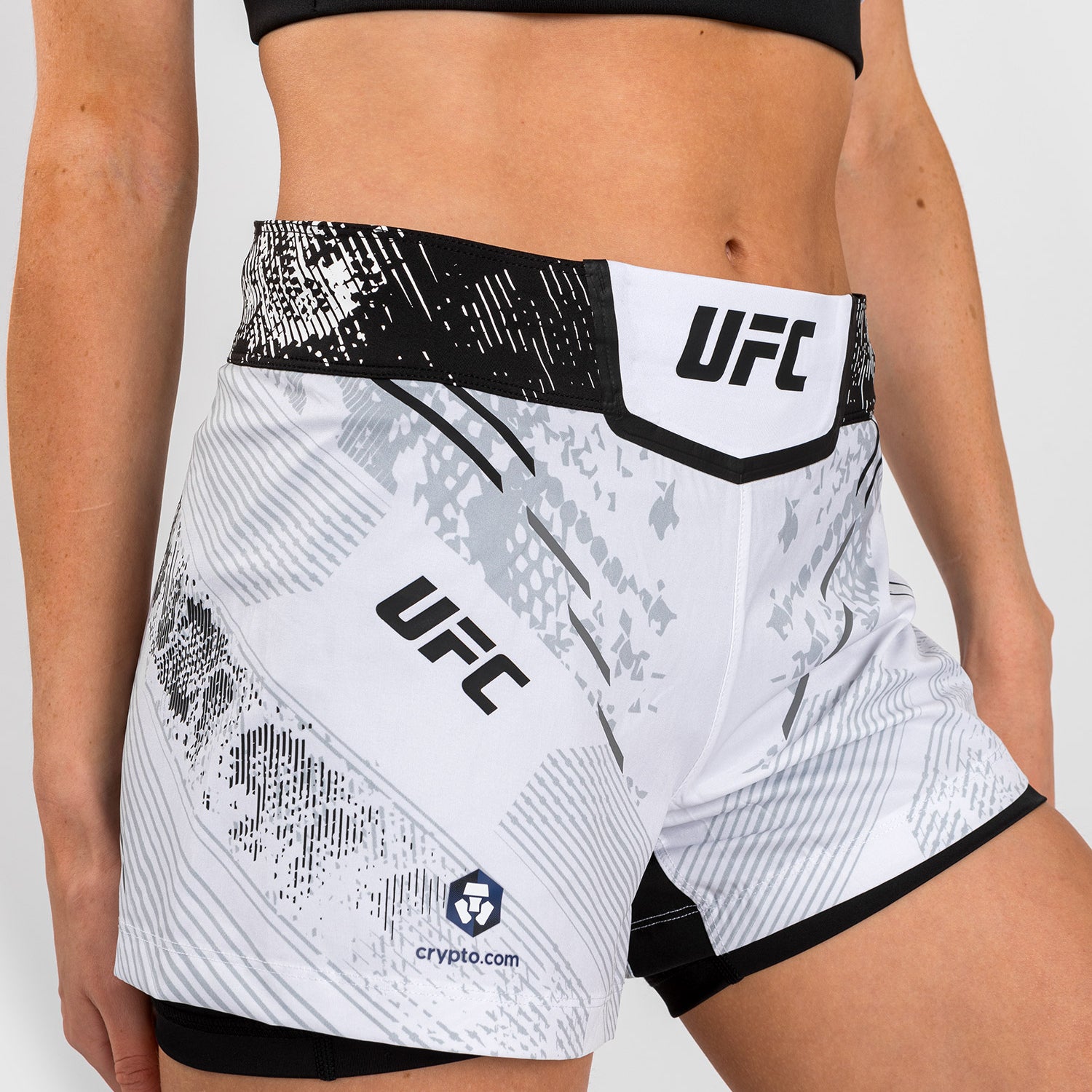 venum-ufc-adrenaline-authentic-fight-night-kampfshorts-damen-wei image 7
