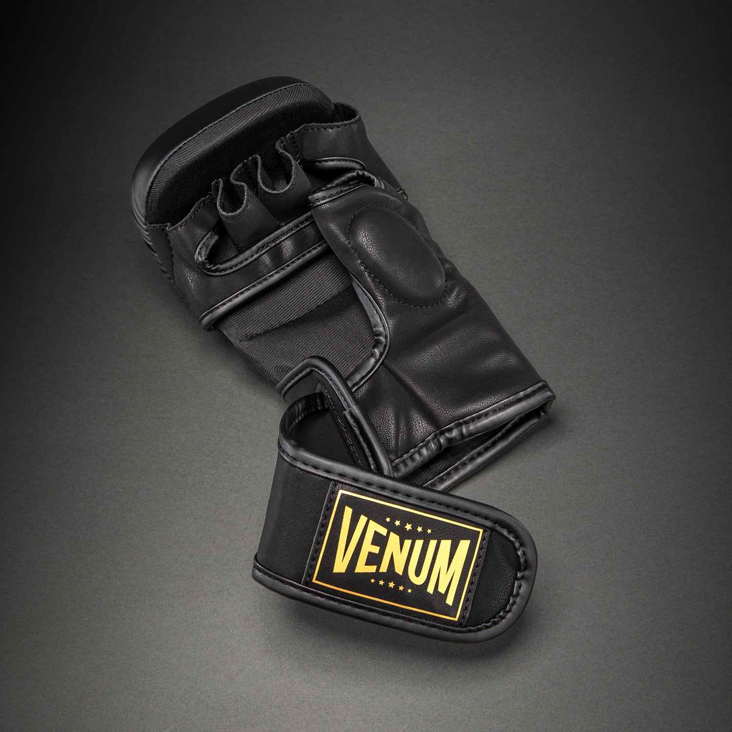 venum-g-core-sparringhandschuhe-schwarz-gold image 5