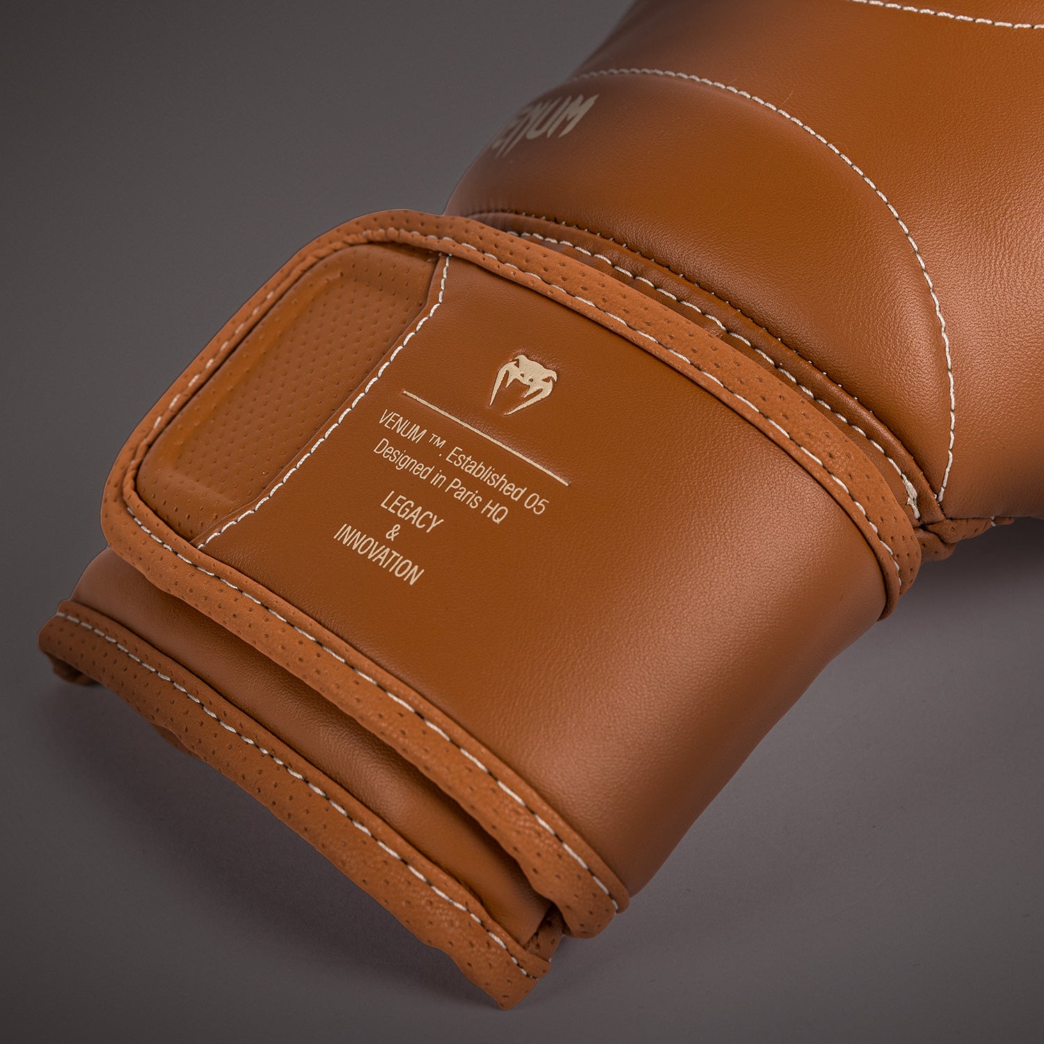 venum-impact-evo-boxhandschuhe-havana image 4