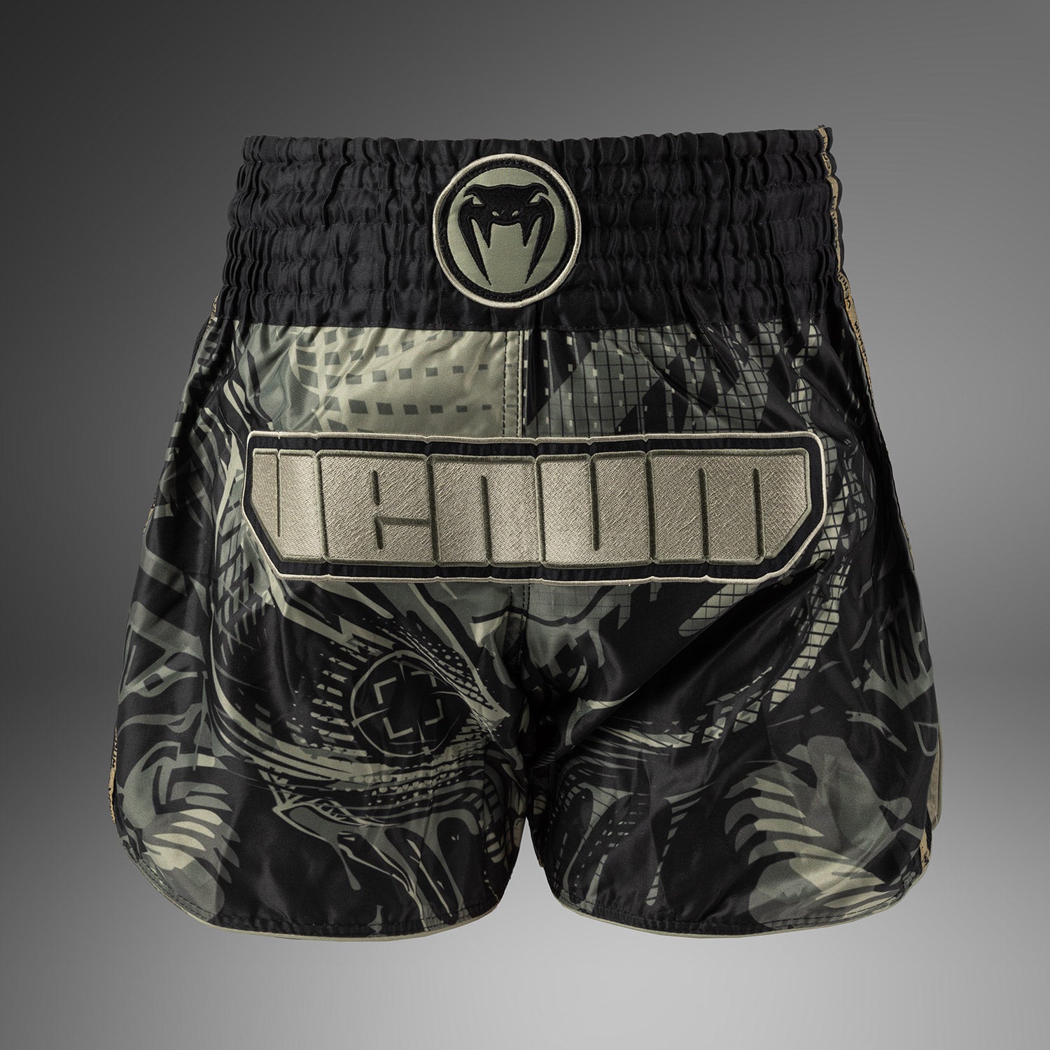 venum-invader-muay-thai-shorts-schwarz-sand image 1