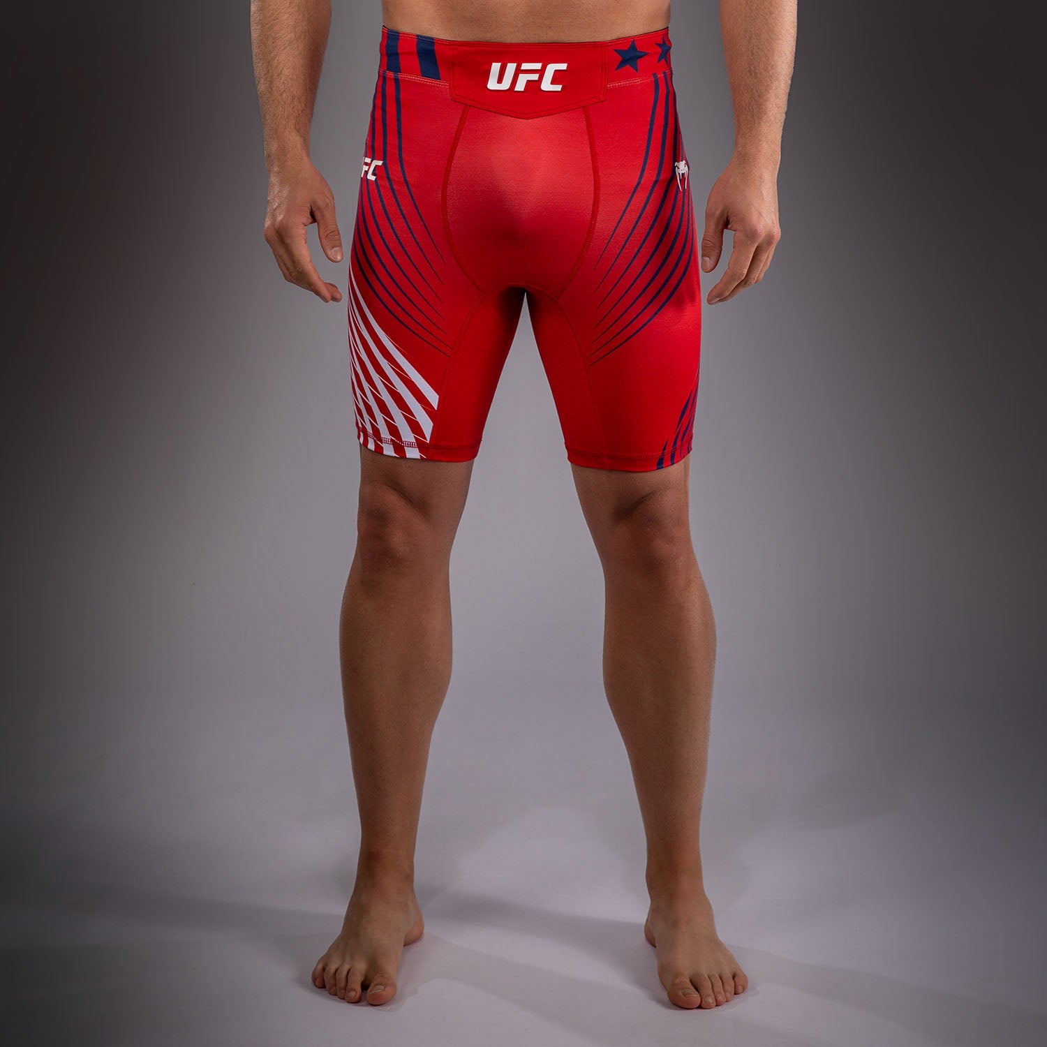 ufc-freedom-250-by-venum-authentic-fight-night-vale-tudo-shorts-herren-rot image 1