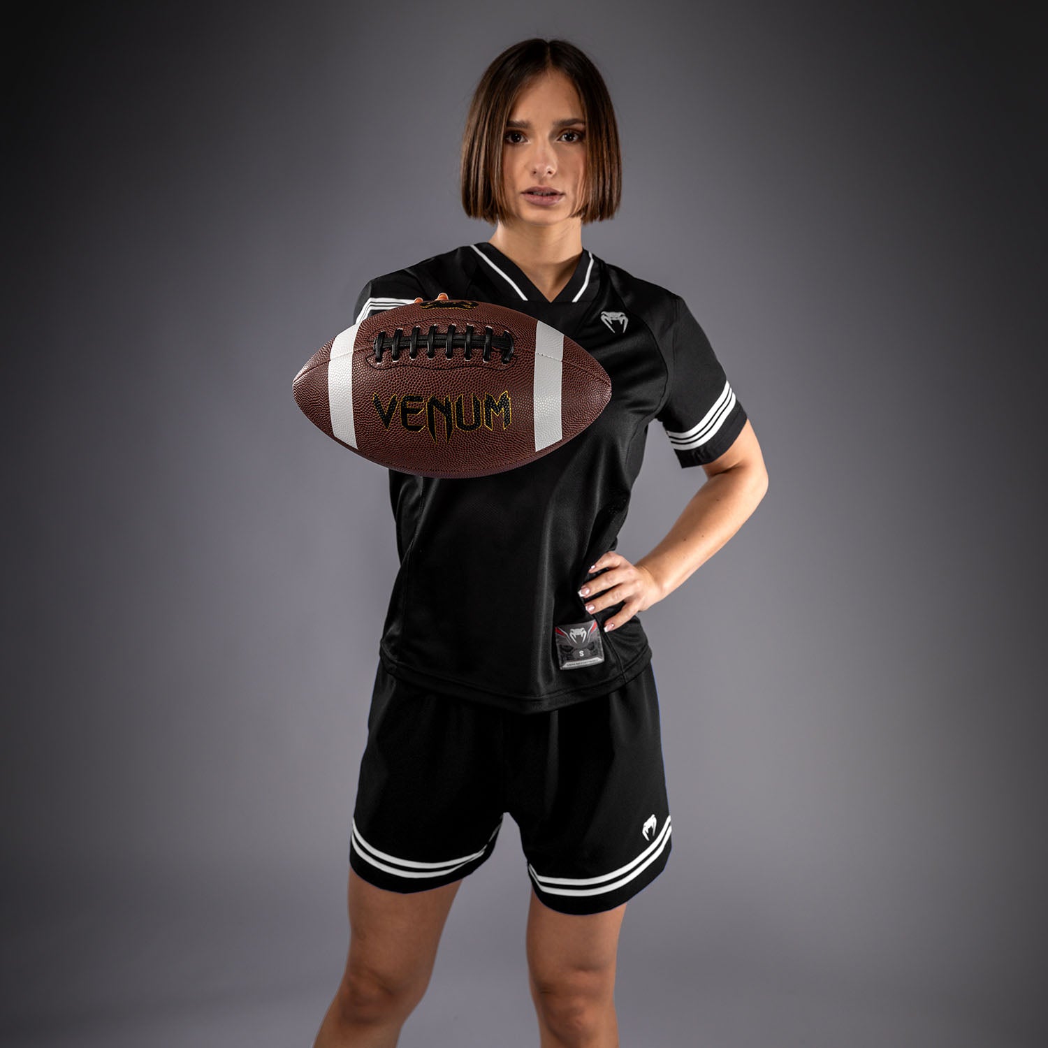 venum-flag-football-trikot-damen-schwarz image 7