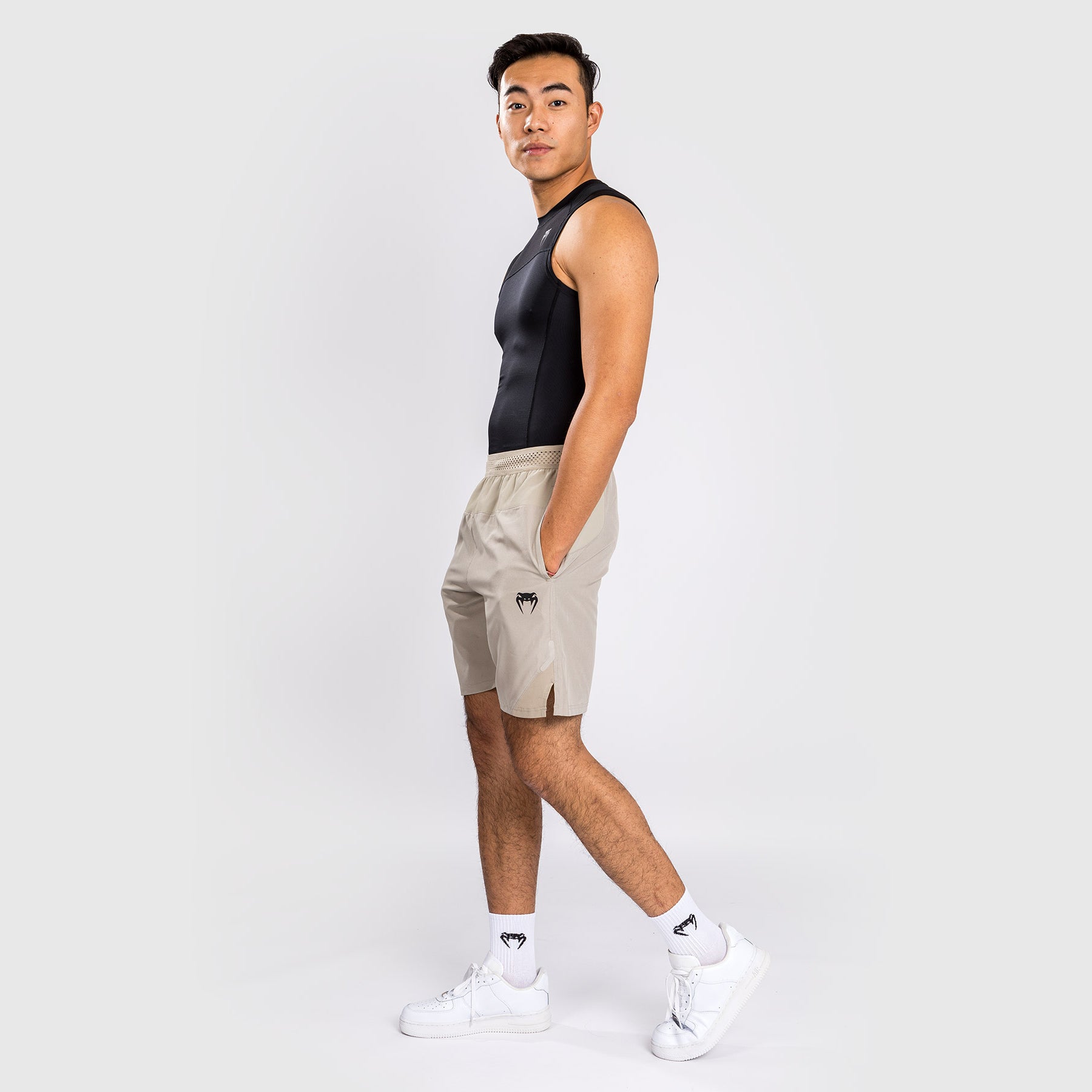 venum-g-fit-air-trainingsshorts-sand image 2