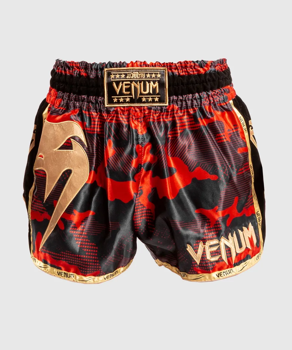 venum-giant-muay-thai-shorts-rot-gold image 1