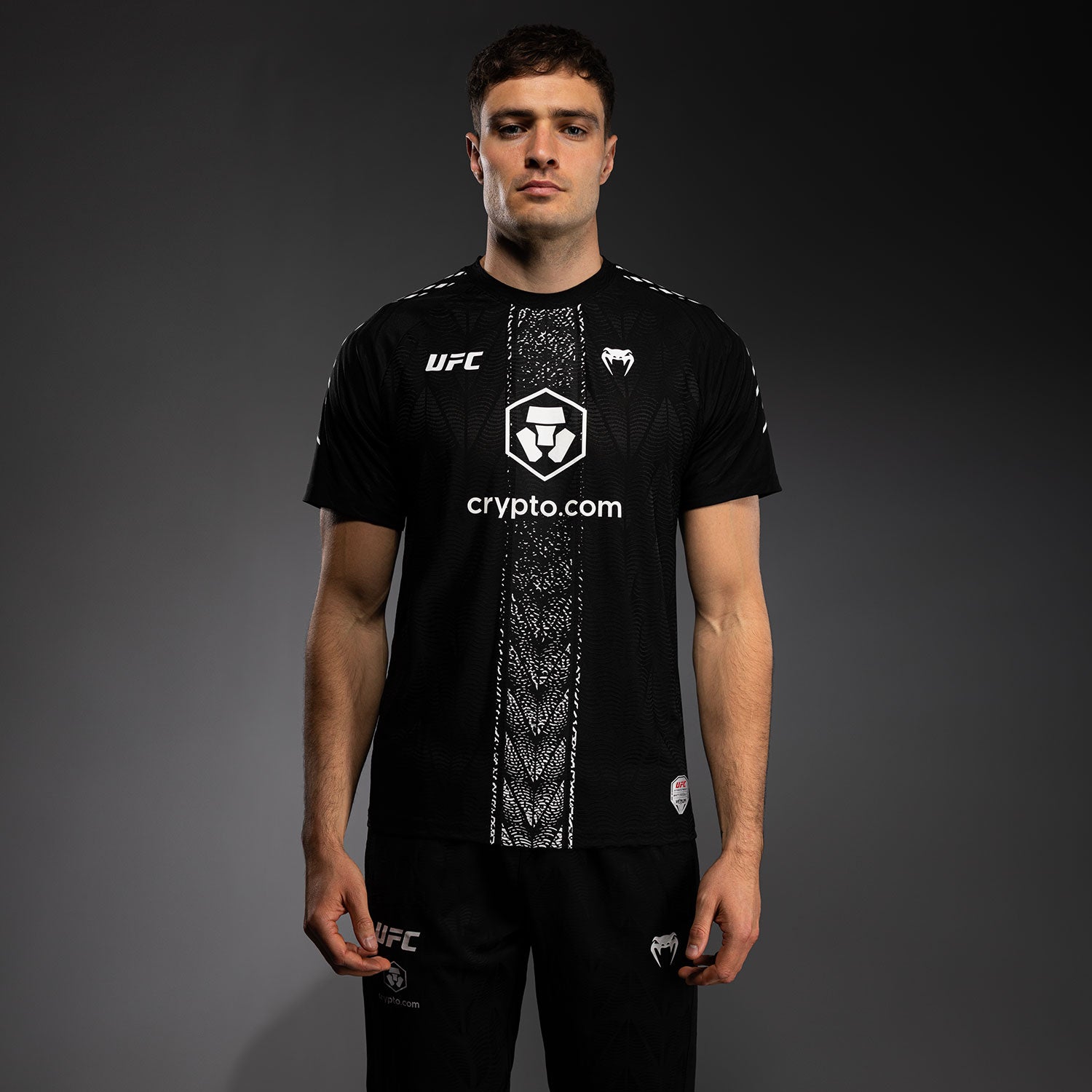 ufc-zenith-by-venum-authentic-fight-night-walkout-trikot-herren-schwarz image 1