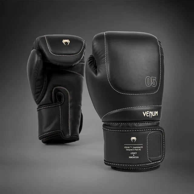 venum-impact-evo-boxhandschuhe-schwarz image 1