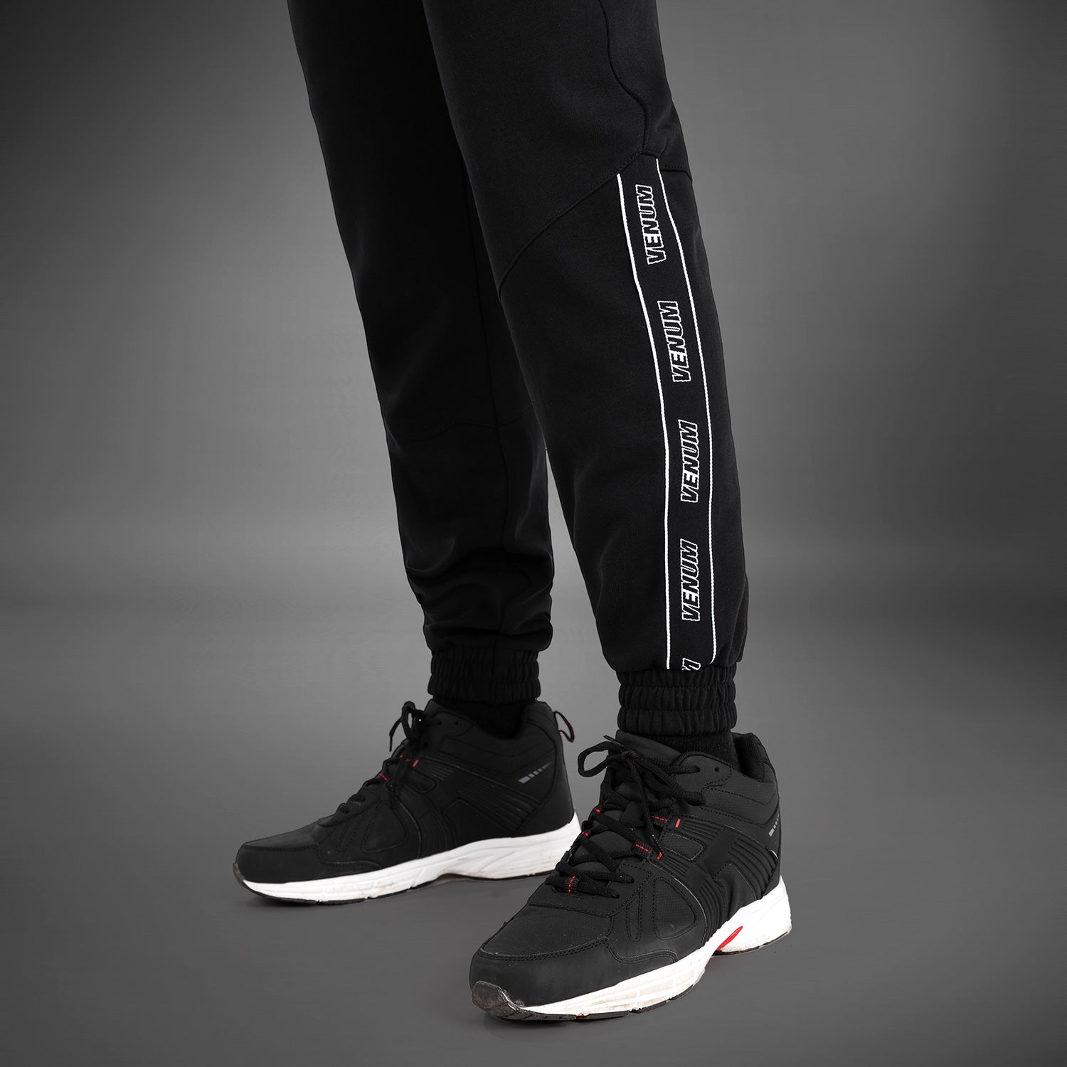 venum-contender-4-0-jogger-herren-schwarz image 2